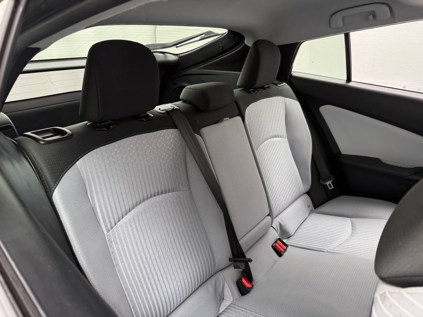 Thumbnail: 2016 Toyota Prius - 6