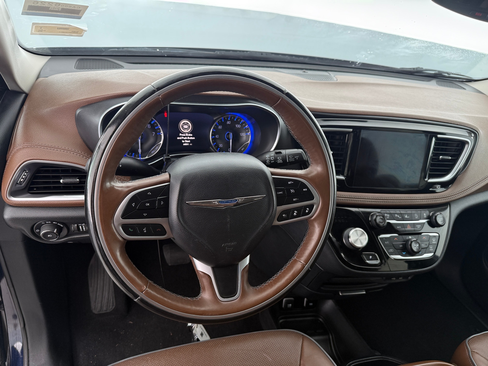 Thumbnail: 2018 Chrysler Pacifica - 4