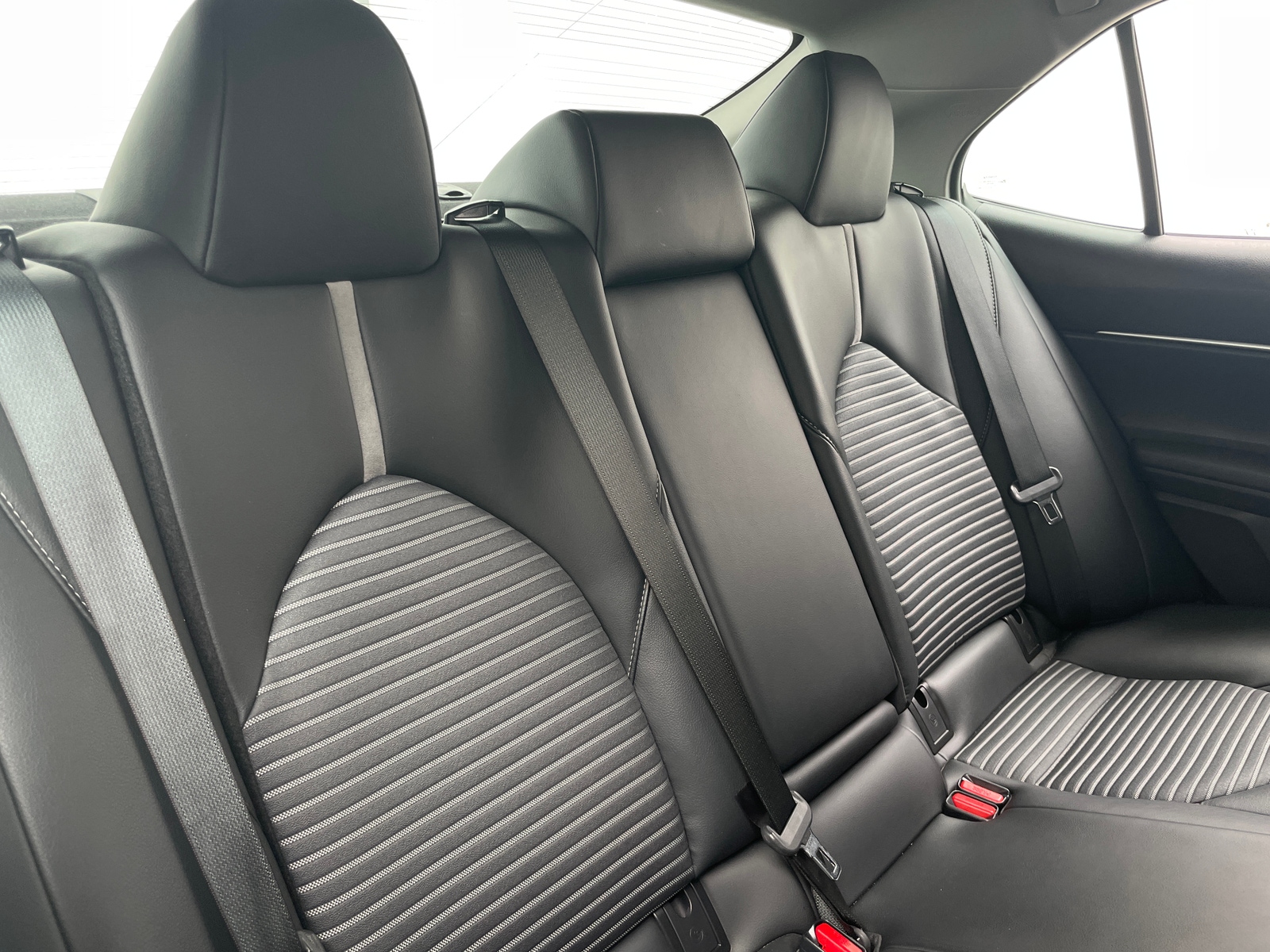 Thumbnail: 2020 Toyota Camry - 6