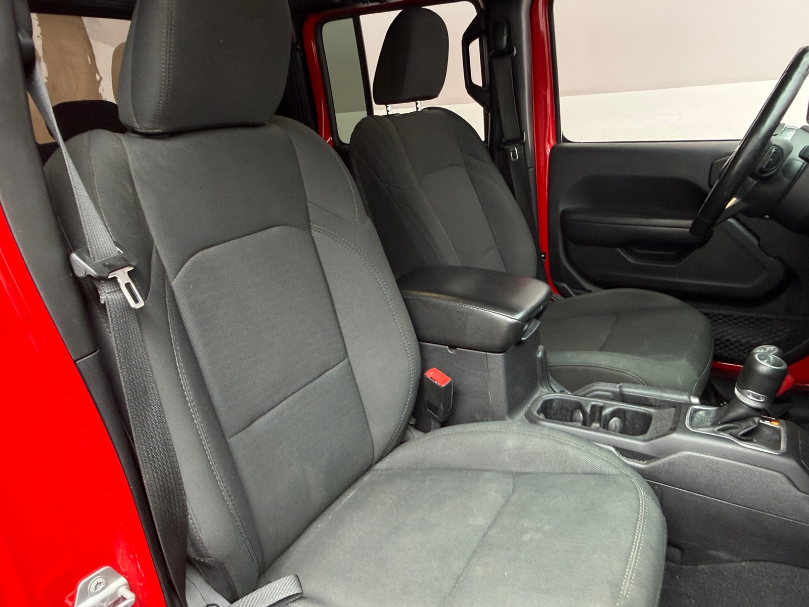 Thumbnail: 2020 Jeep Gladiator - 2