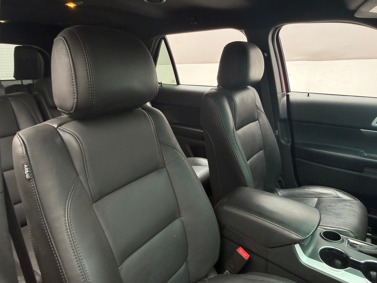 Thumbnail: 2015 Ford Explorer - 2