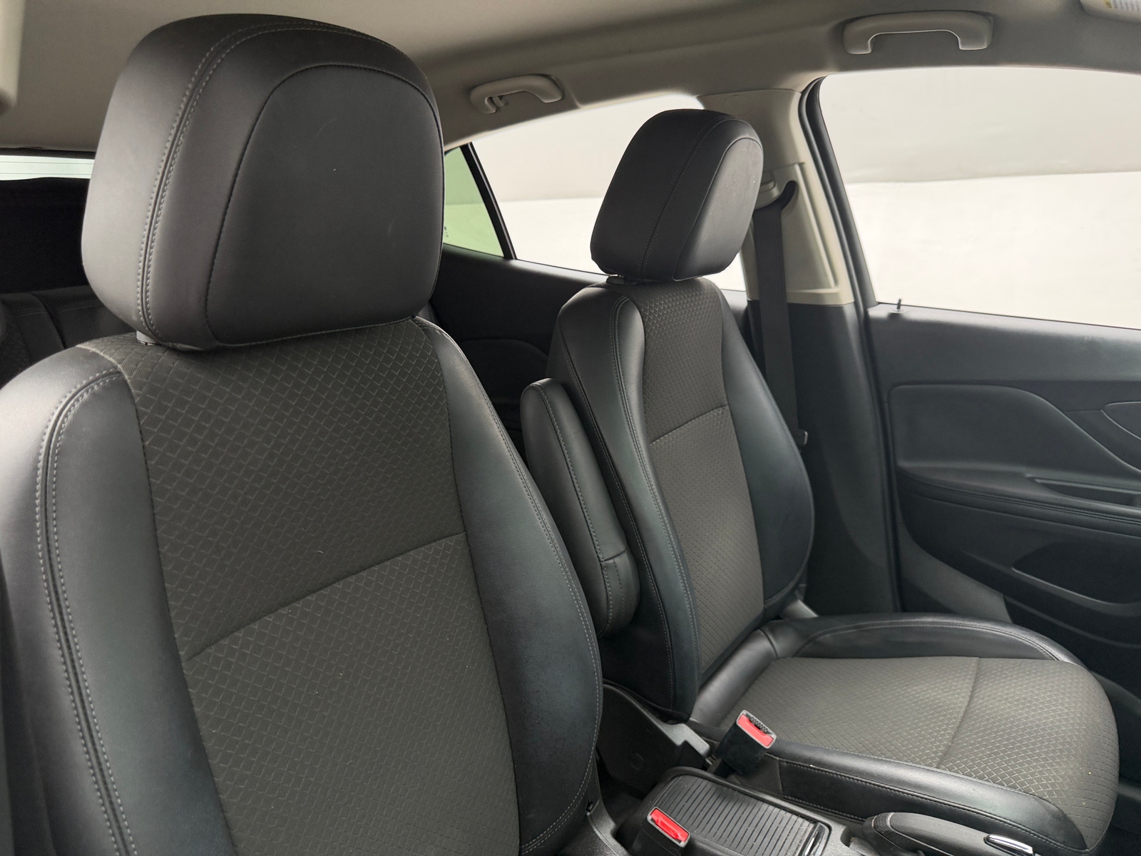 Thumbnail: 2019 Buick Encore - 2