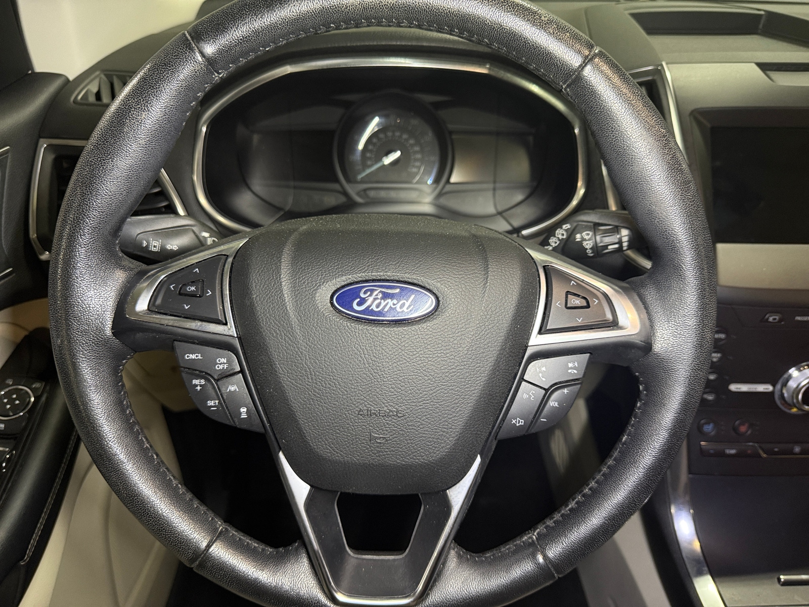 Thumbnail: 2020 Ford Edge - 4