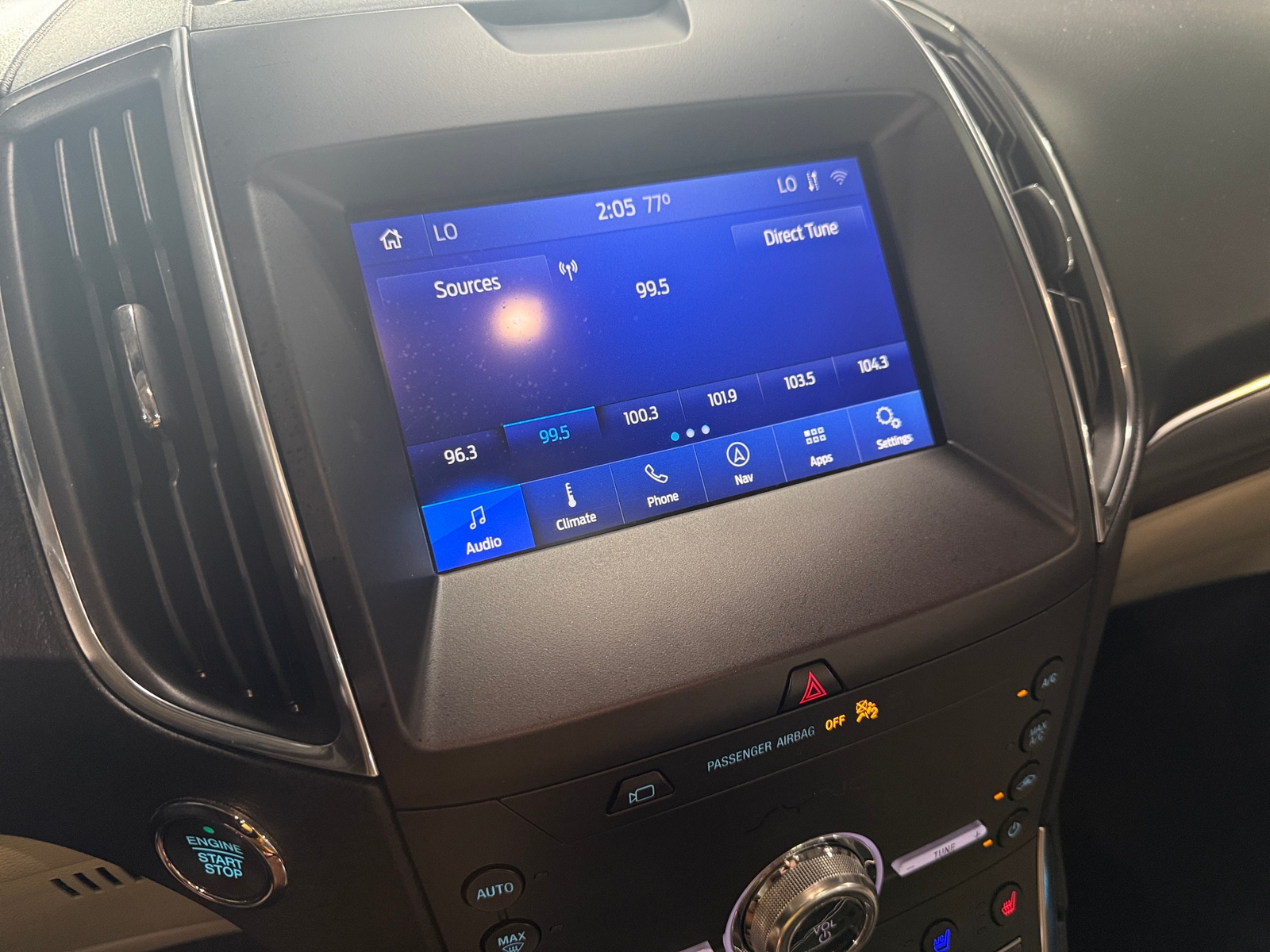 Thumbnail: 2020 Ford Edge - 3