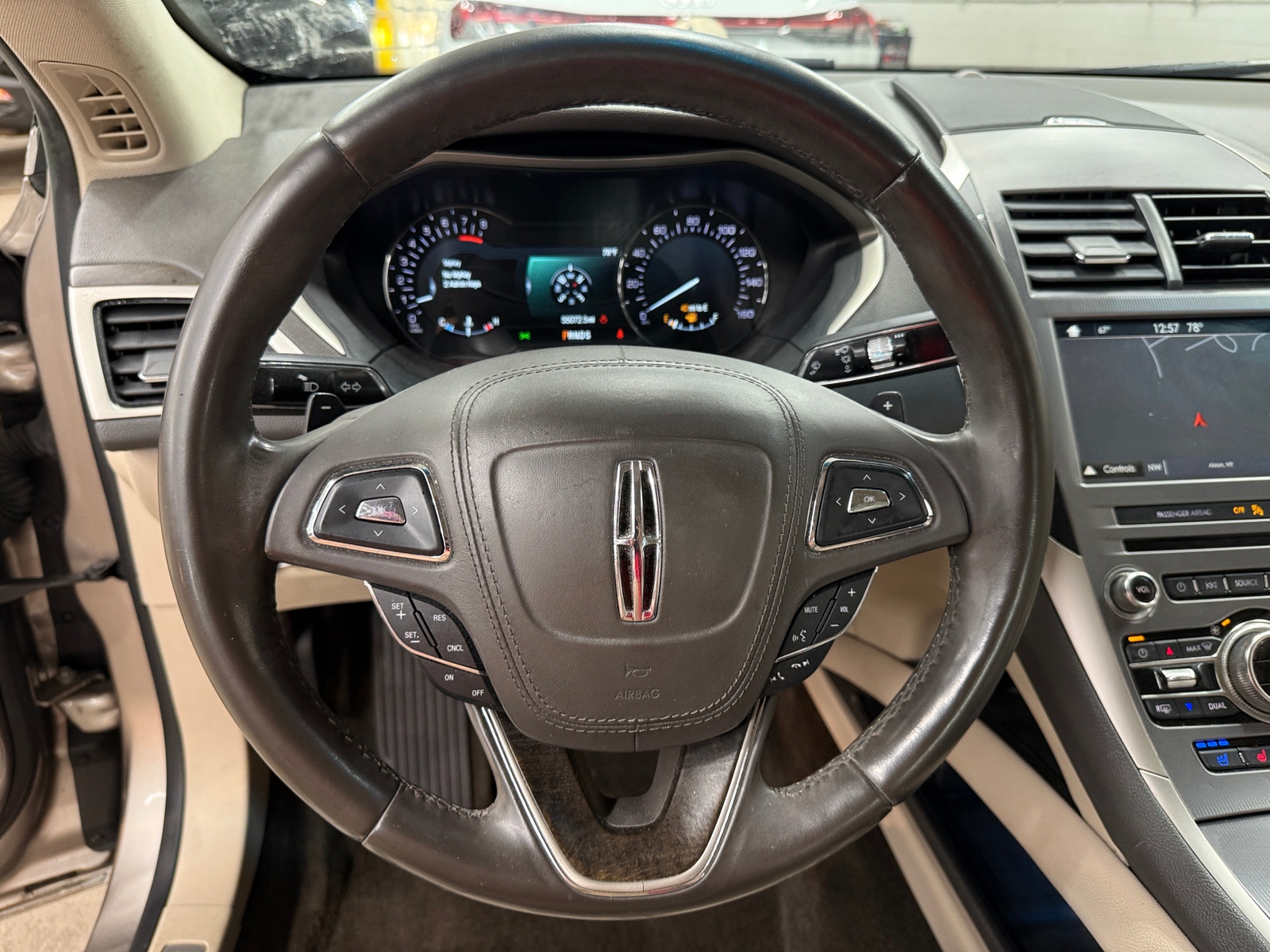 Thumbnail: 2018 Lincoln MKZ - 4