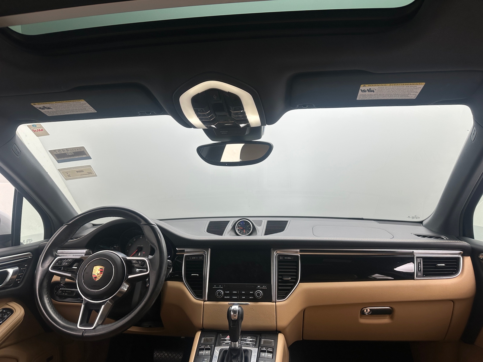 Thumbnail: 2018 Porsche Macan - 2