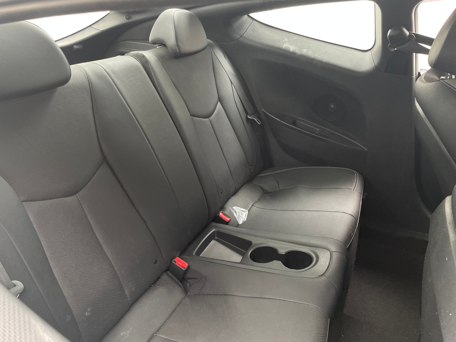 Thumbnail: 2016 Hyundai Veloster - 5
