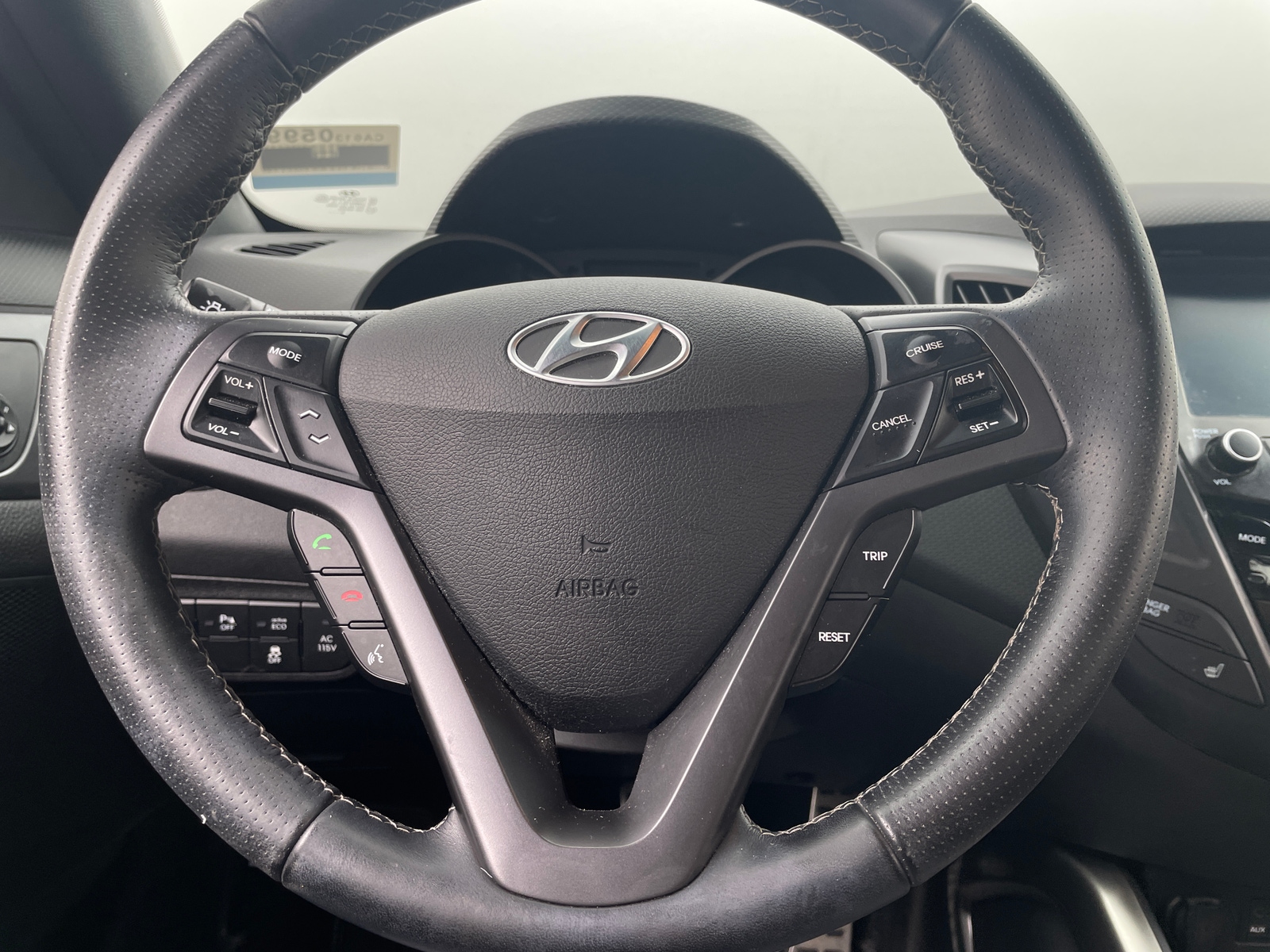 Thumbnail: 2016 Hyundai Veloster - 4