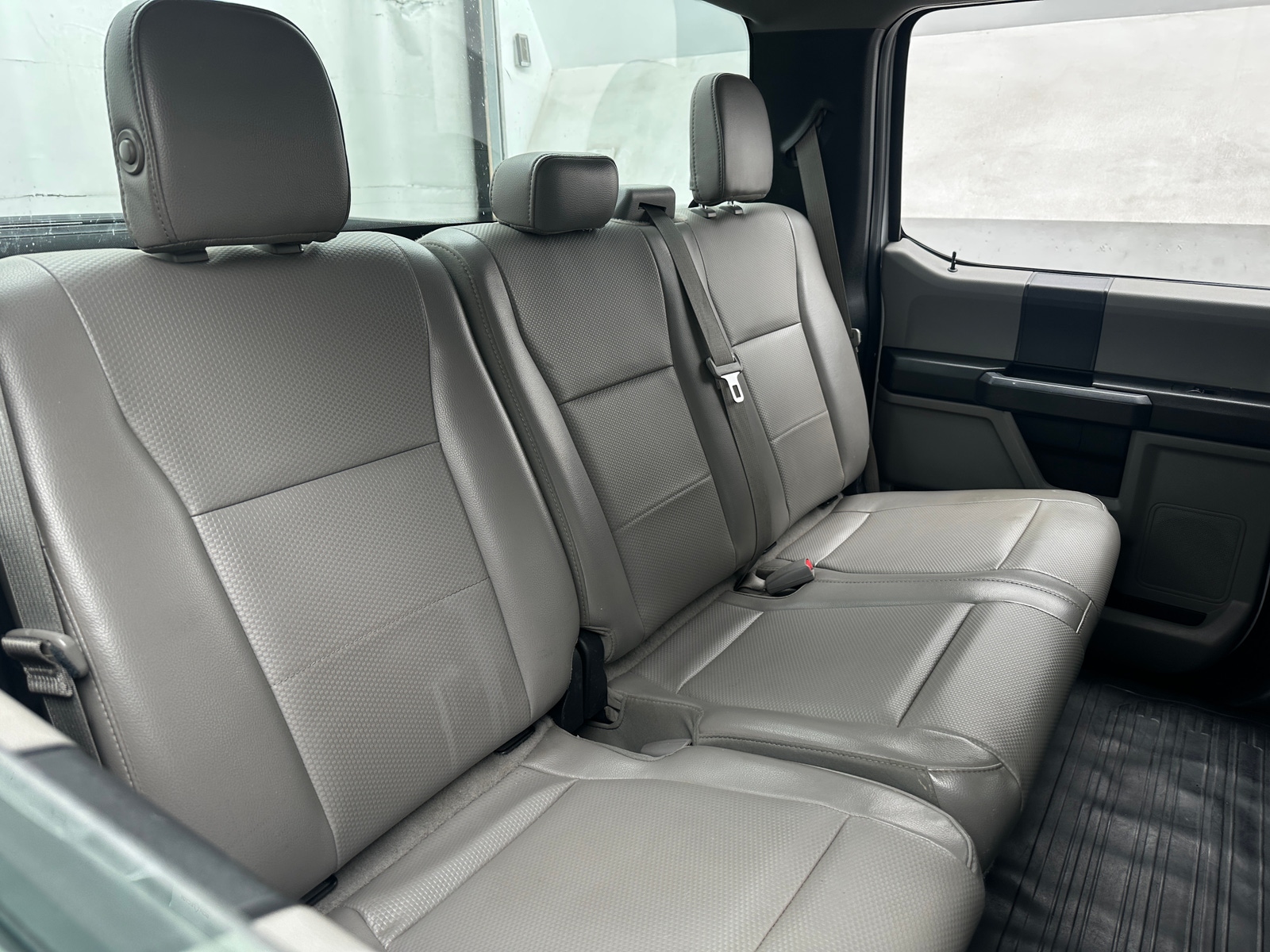 Thumbnail: 2017 Ford Econoline - 5