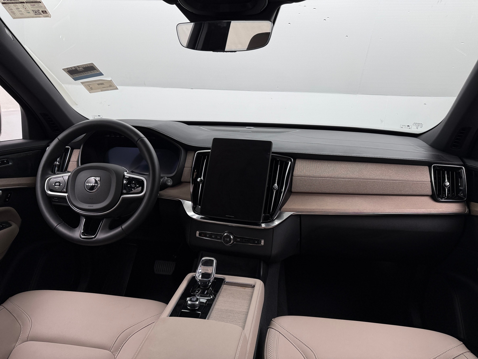 Thumbnail: 2026 Volvo XC90 - 2