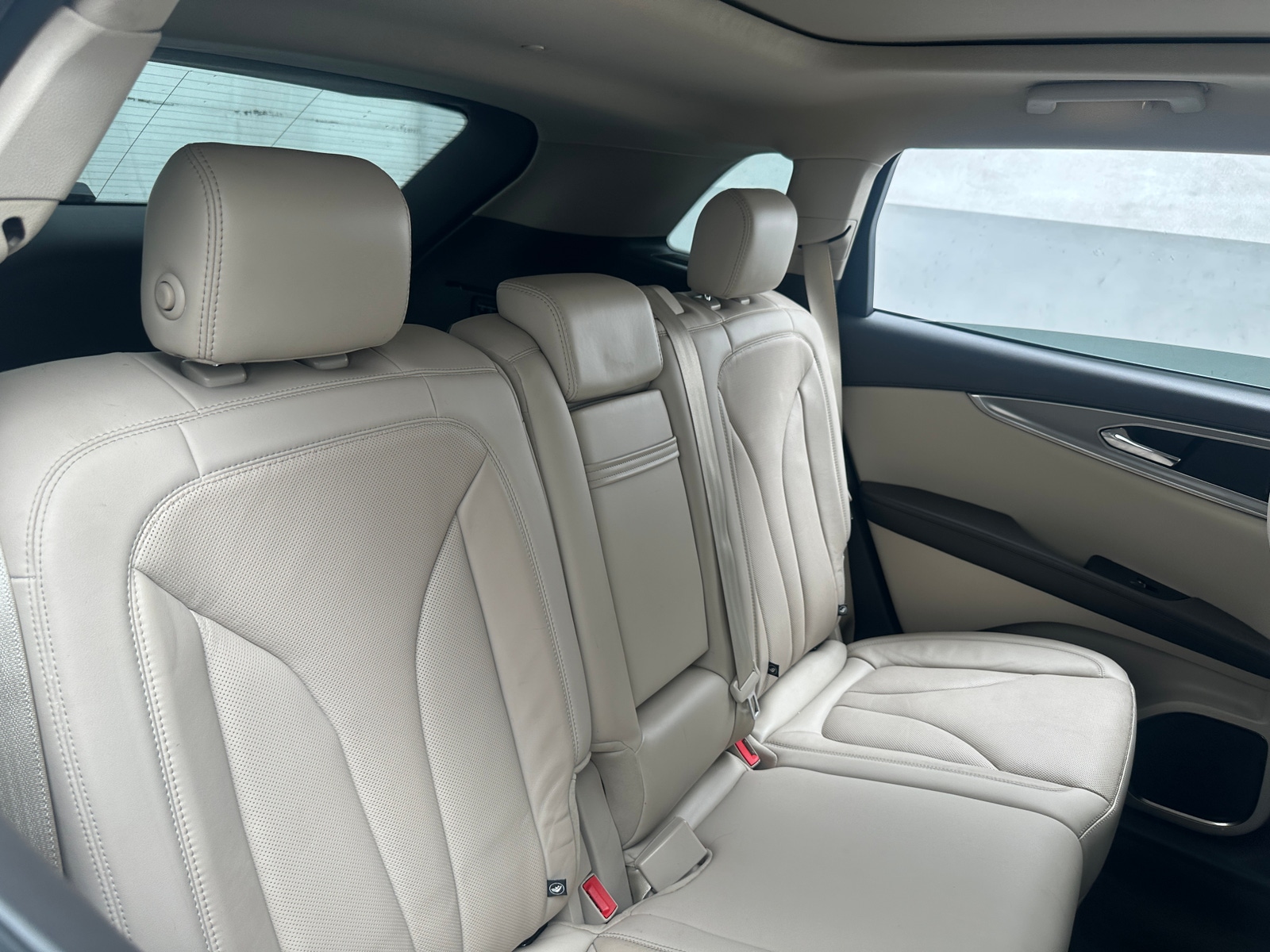 Thumbnail: 2019 Lincoln Nautilus - 5
