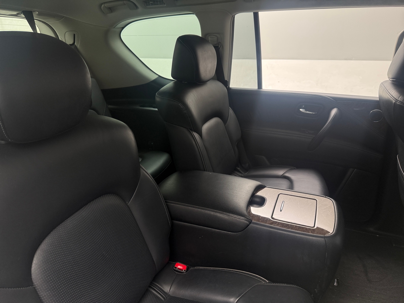 Thumbnail: 2017 INFINITI QX80 - 5