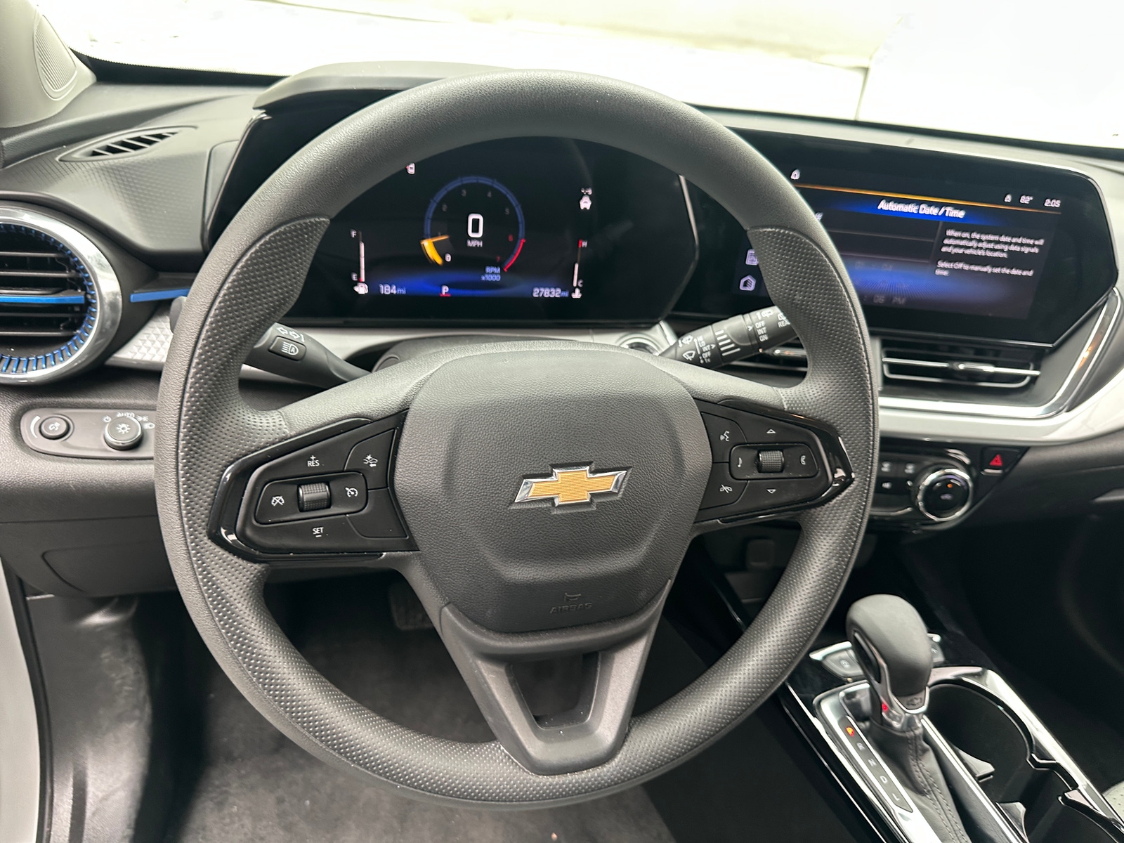 Thumbnail: 2025 Chevrolet Trax - 5