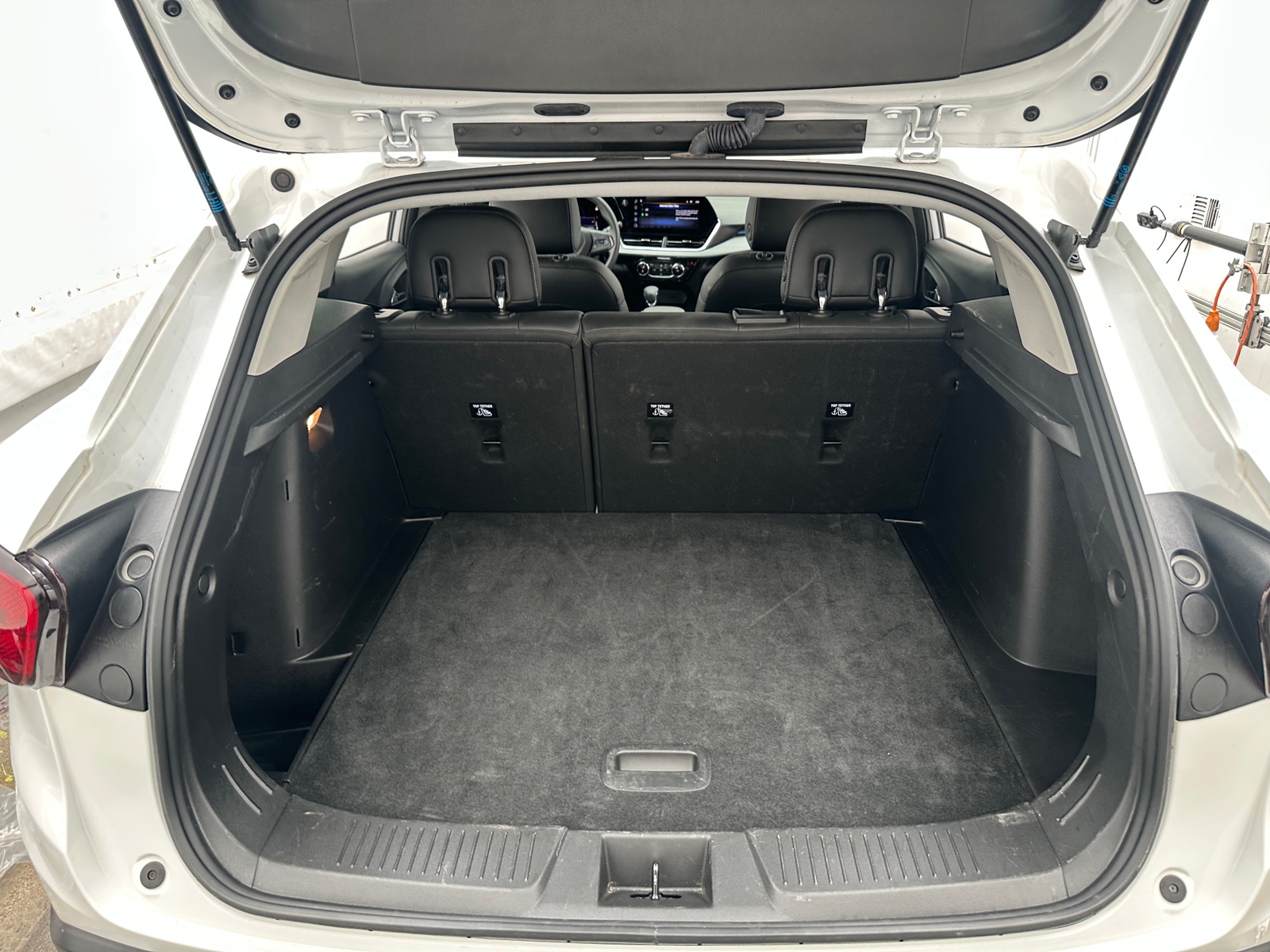 Thumbnail: 2025 Chevrolet Trax - 7