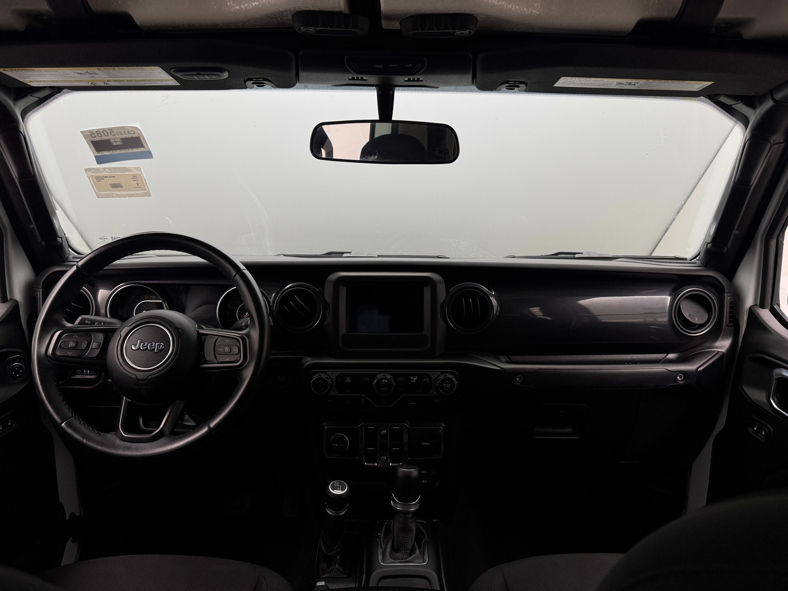 Thumbnail: 2022 Jeep Gladiator - 3