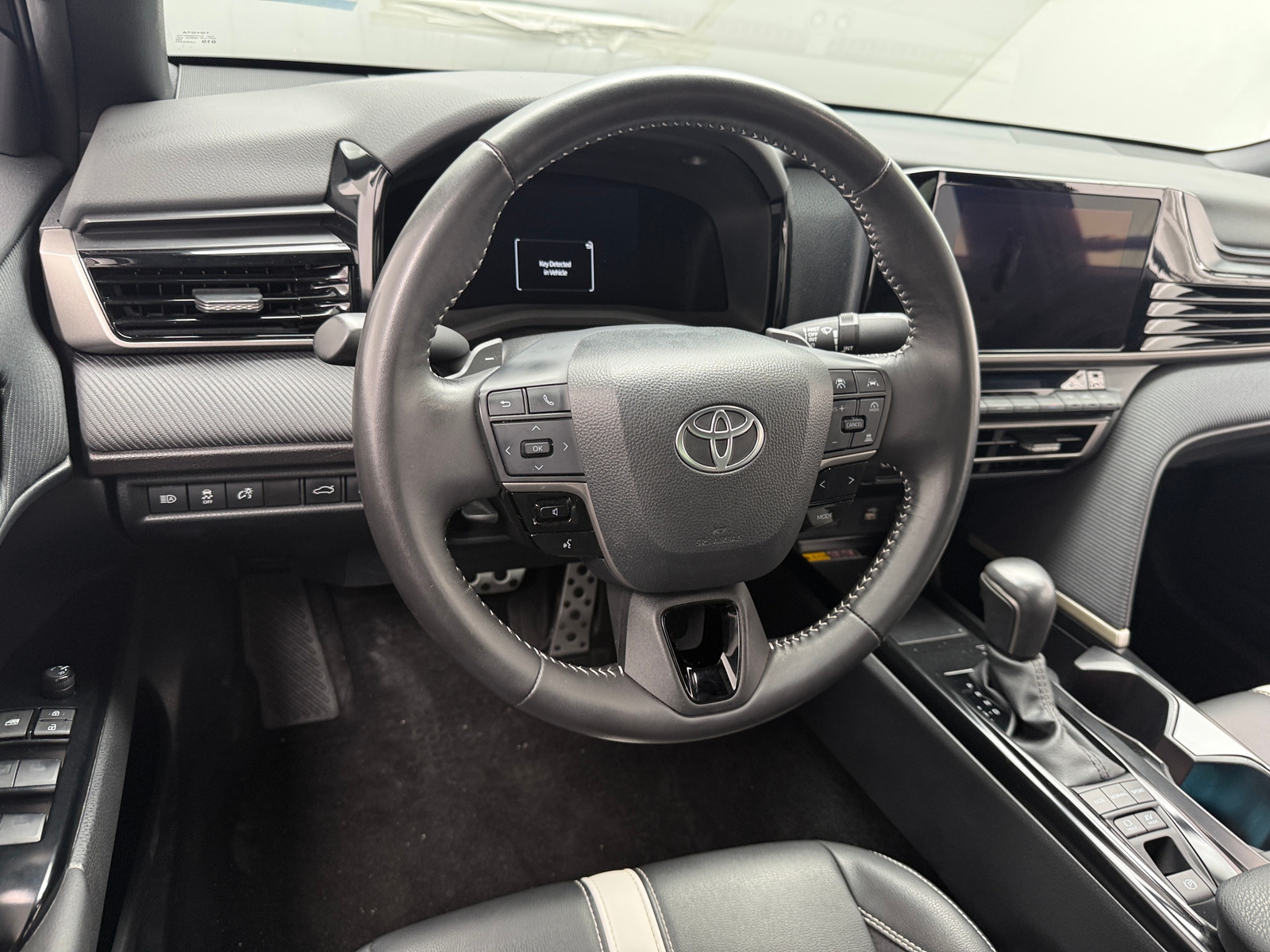 Thumbnail: 2025 Toyota Camry - 4