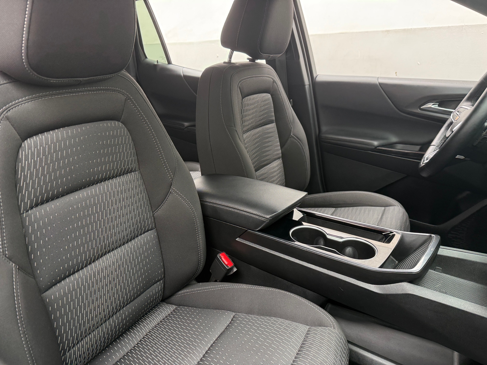 Thumbnail: 2025 Chevrolet Equinox - 2
