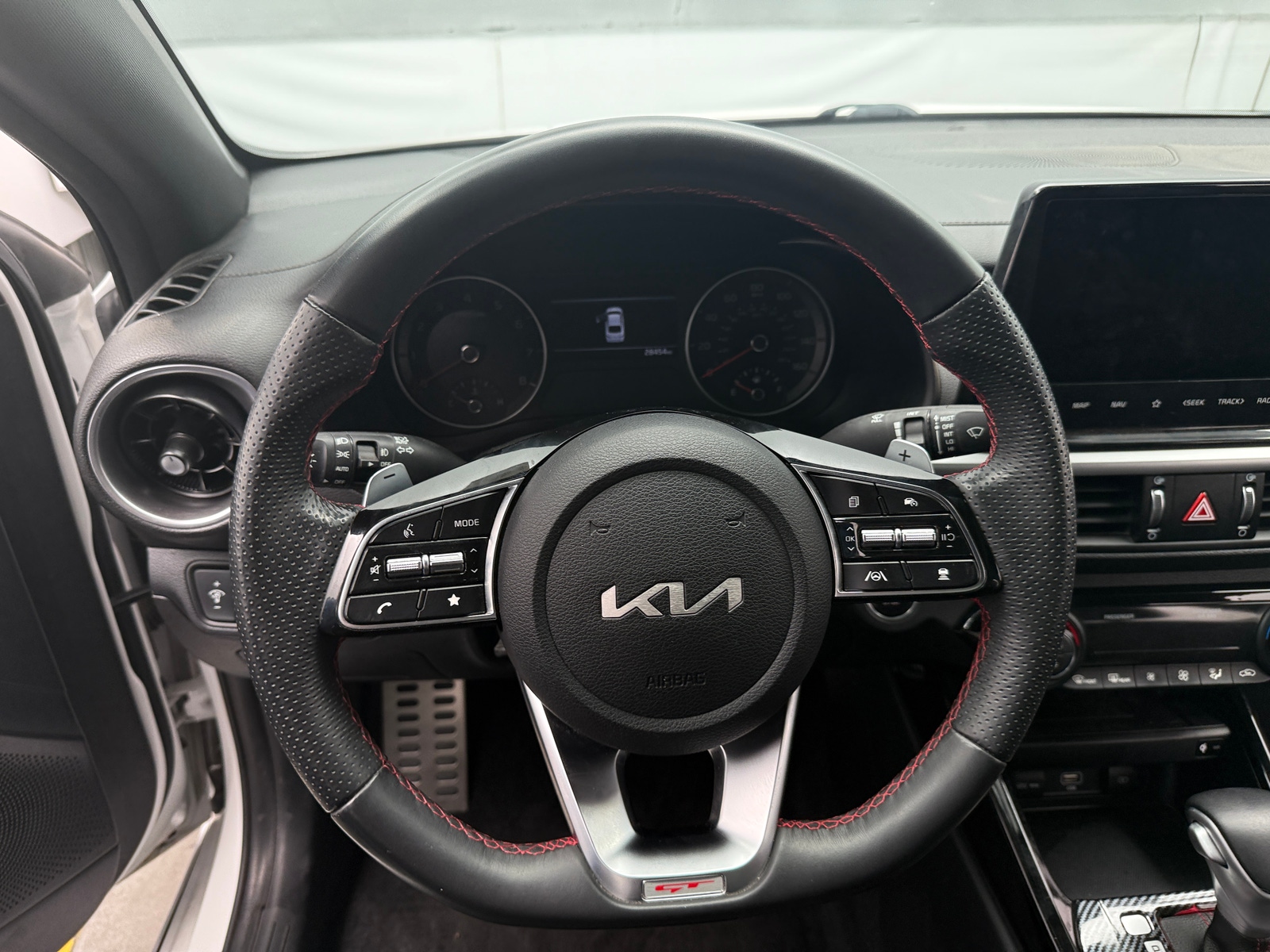 Thumbnail: 2022 Kia Forte - 5