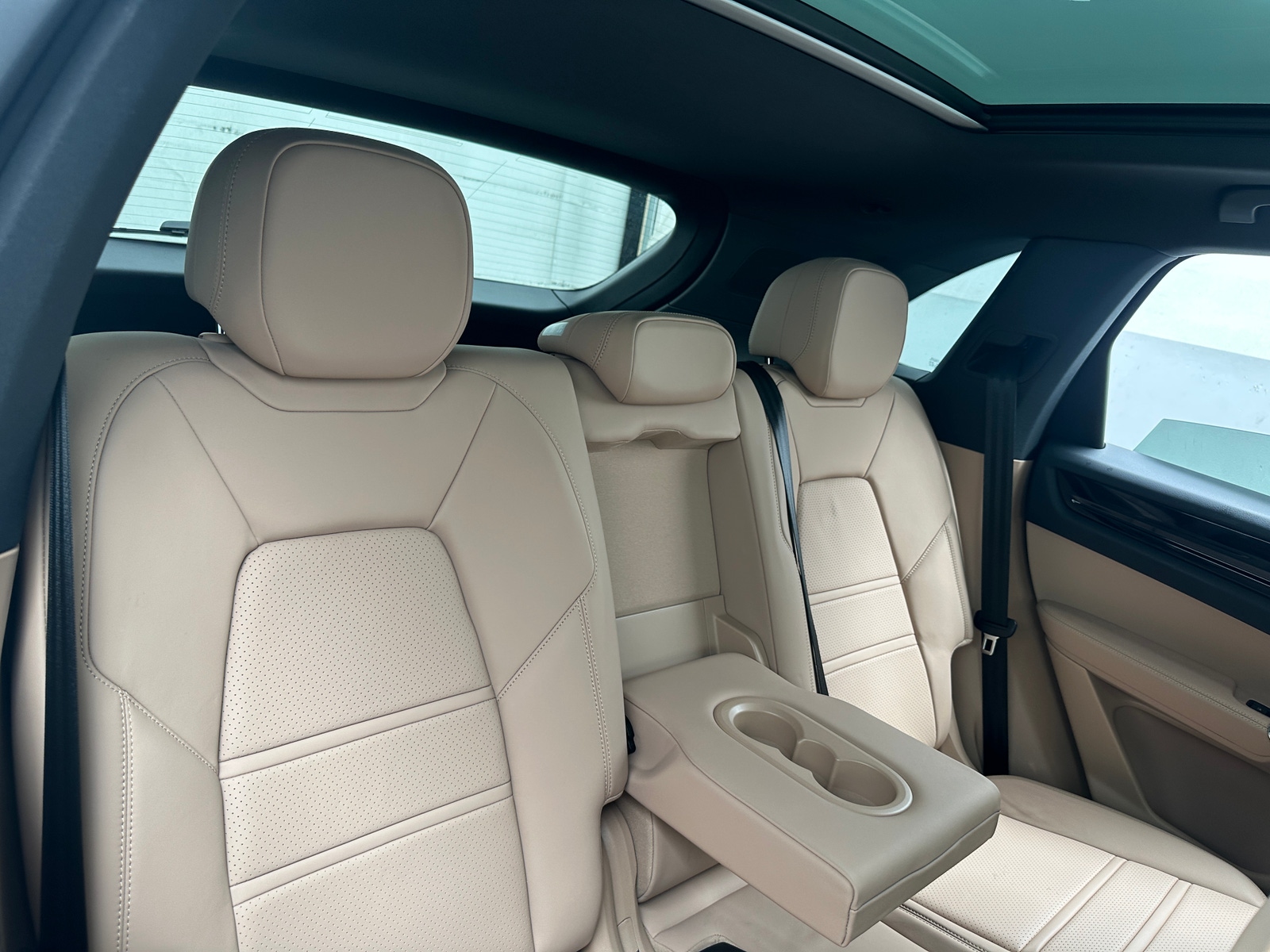 Thumbnail: 2020 Porsche Cayenne - 5