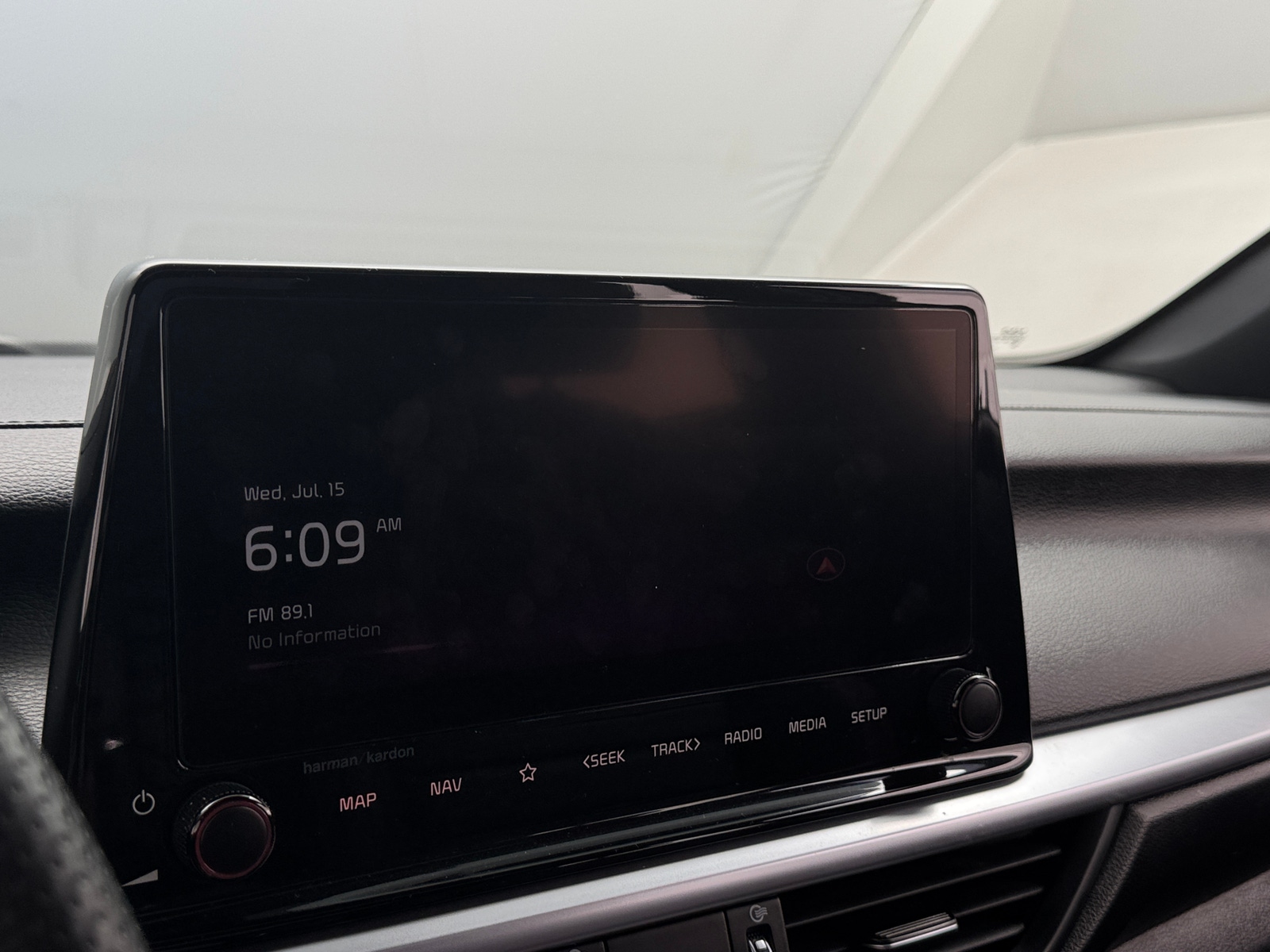 Thumbnail: 2023 Kia Forte - 3
