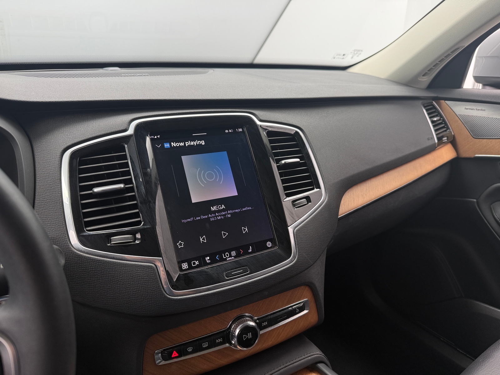 Thumbnail: 2025 Volvo XC90 - 3