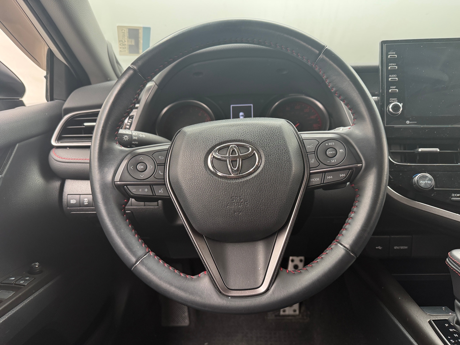 Thumbnail: 2021 Toyota Camry - 4