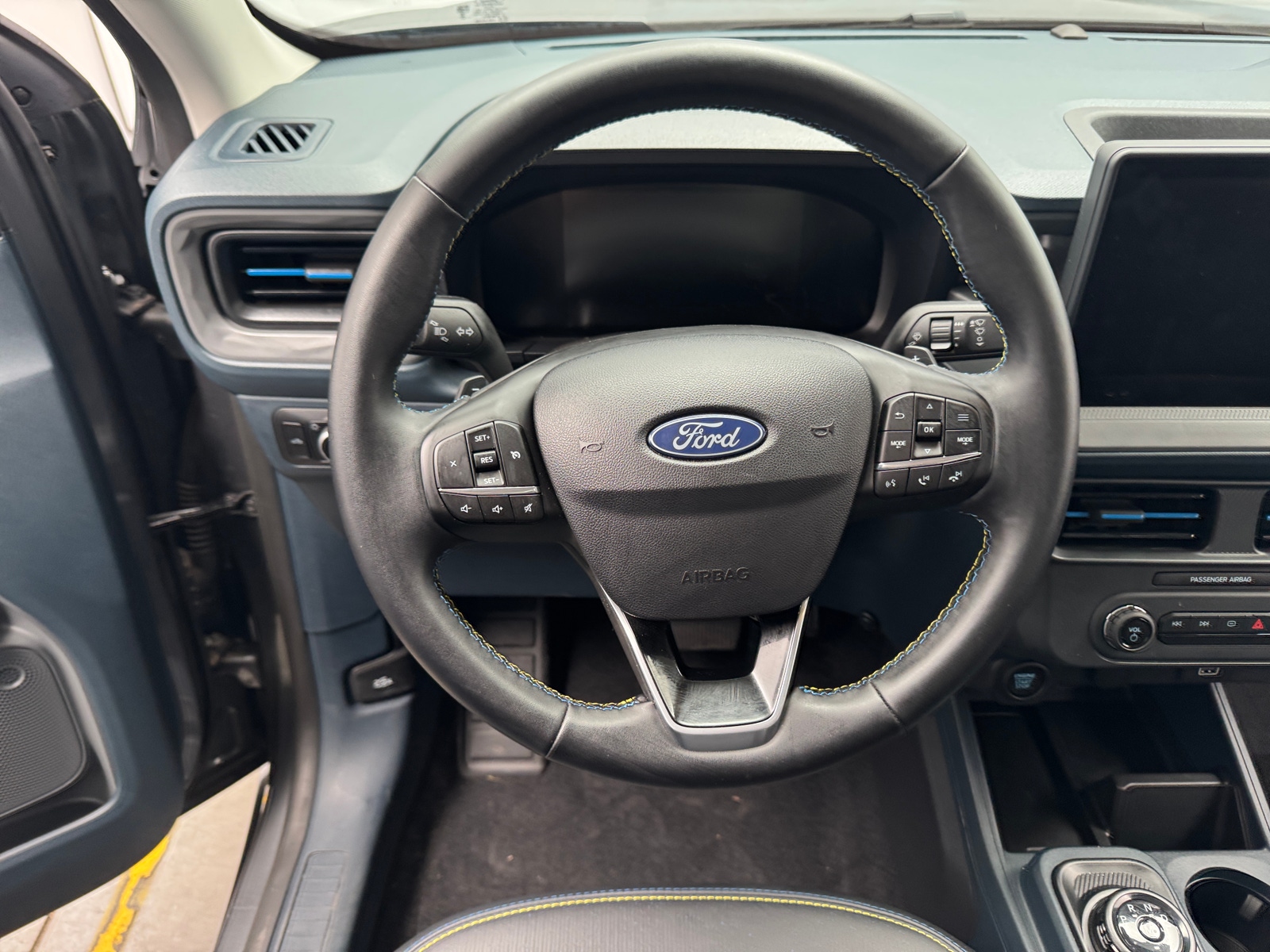 Thumbnail: 2025 Ford Maverick - 4