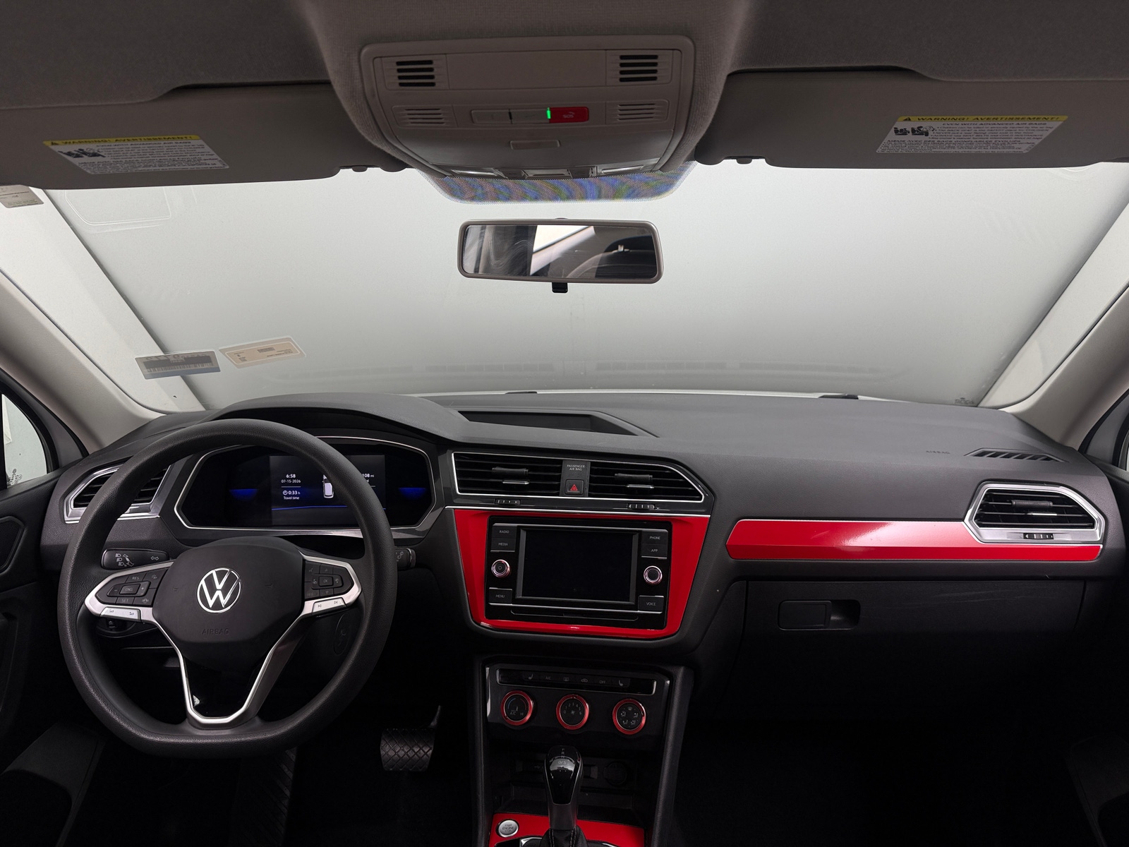 Thumbnail: 2022 Volkswagen Tiguan - 3