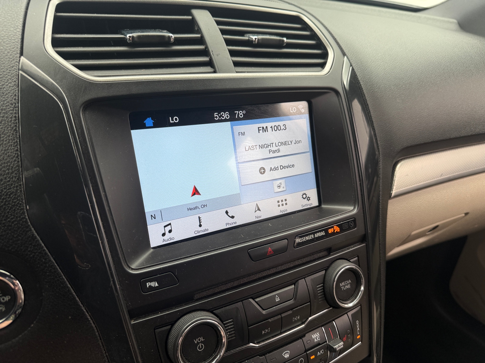 Thumbnail: 2018 Ford Explorer - 3
