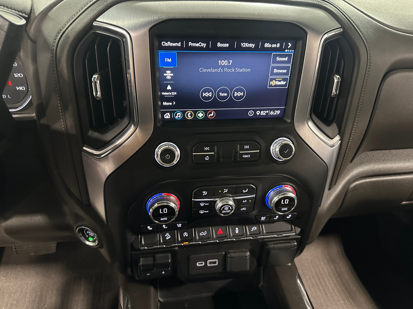 Thumbnail: 2020 GMC Sierra 1500 - 3