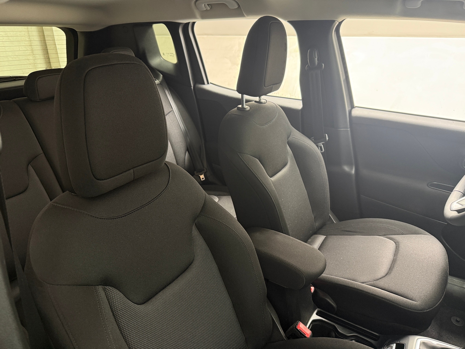 Thumbnail: 2019 Jeep Renegade - 2