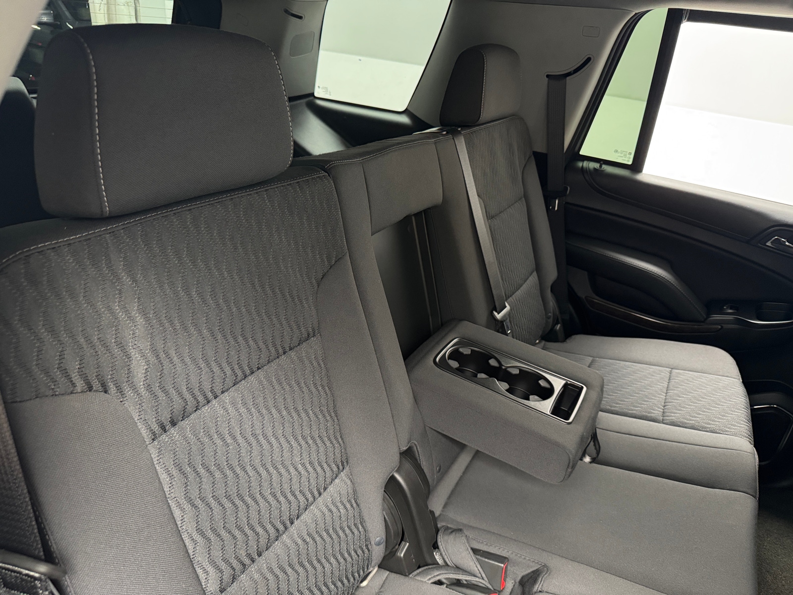 Thumbnail: 2018 Chevrolet Tahoe - 6