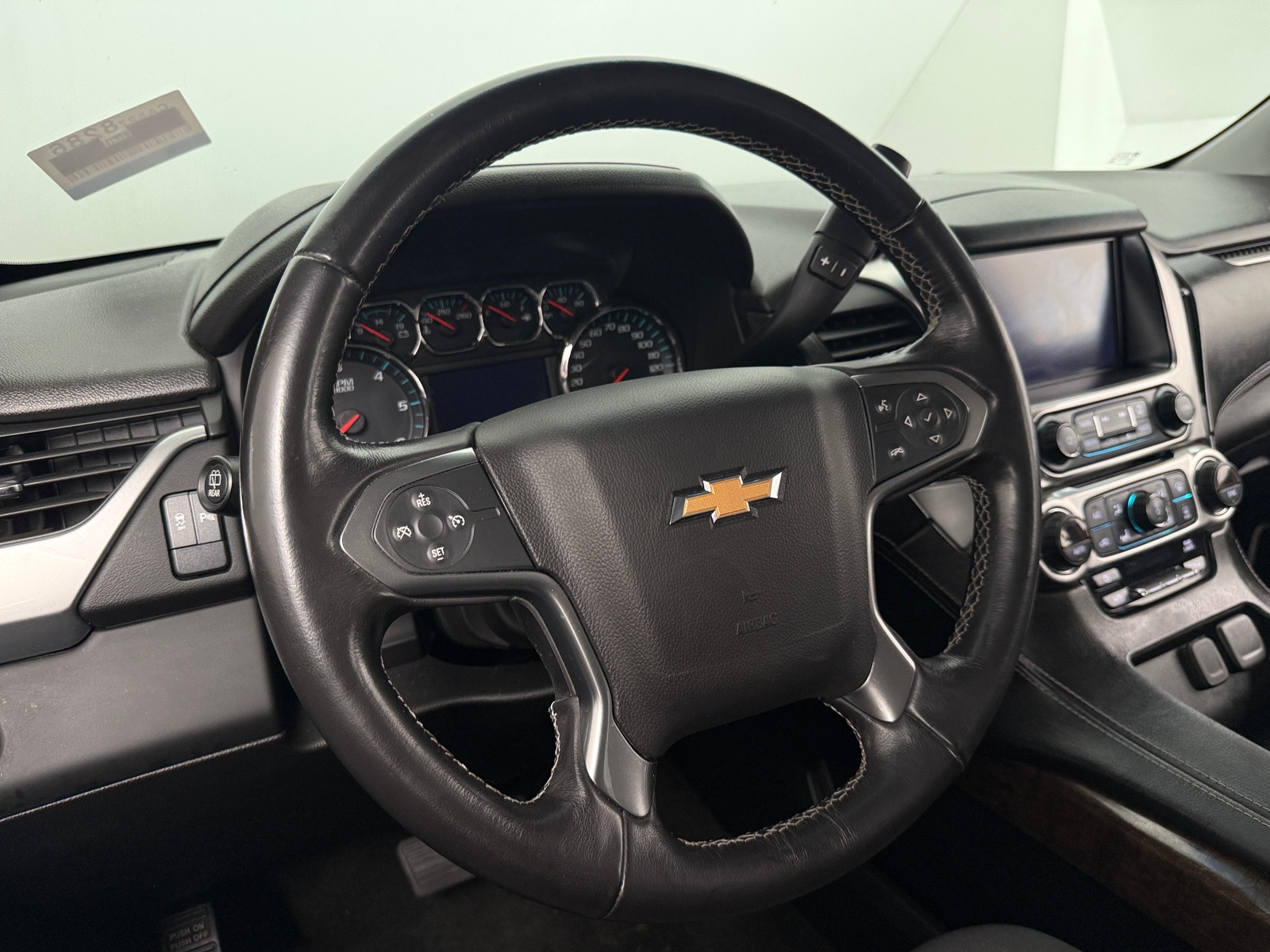 Thumbnail: 2018 Chevrolet Tahoe - 5