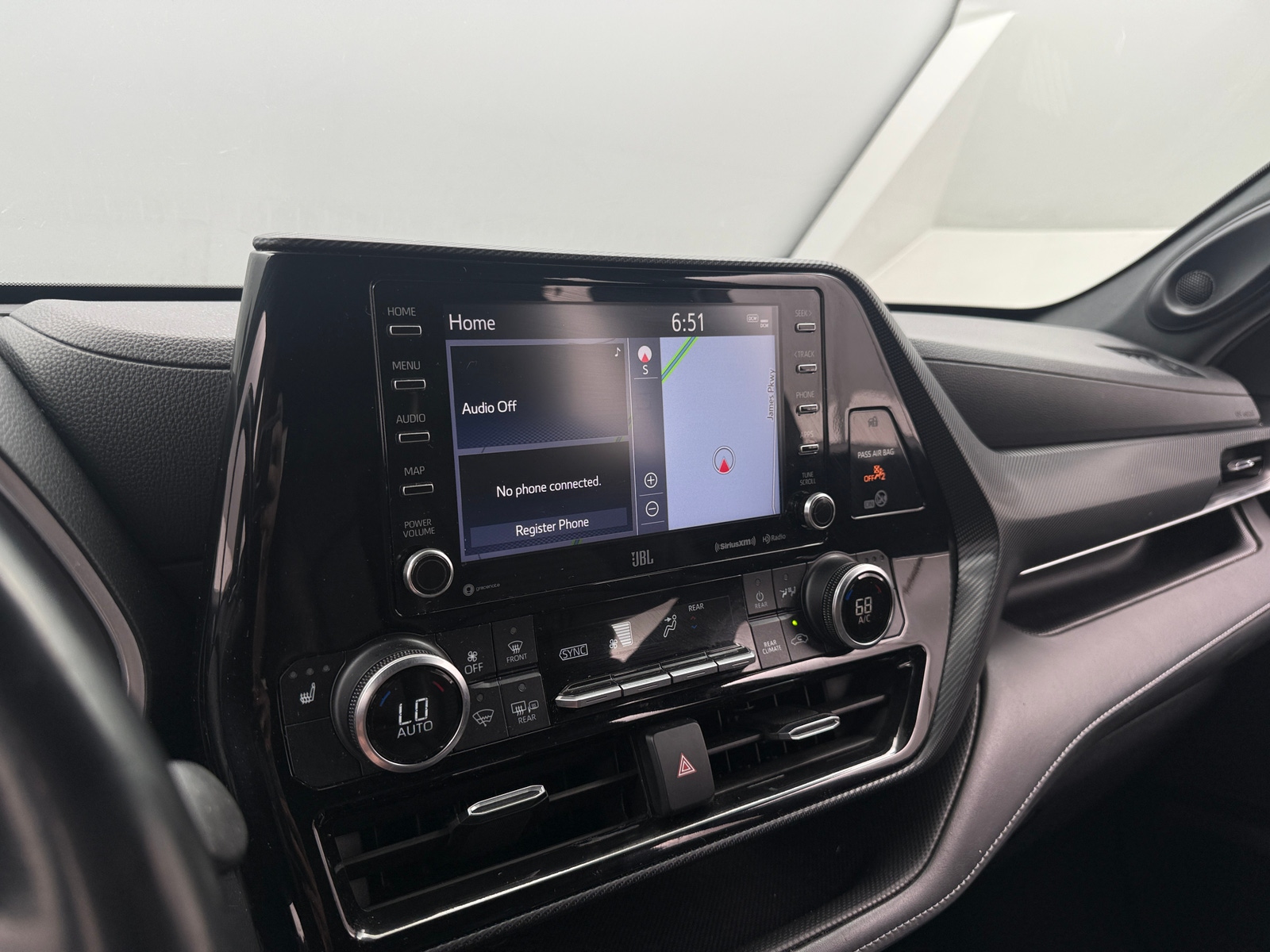 Thumbnail: 2021 Toyota Highlander - 3