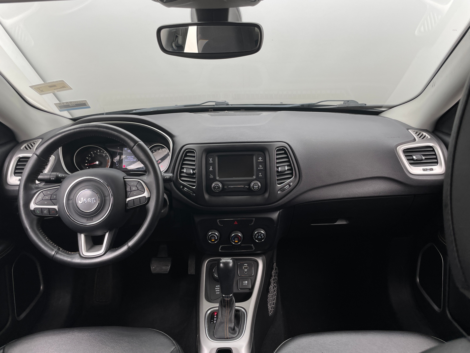 Thumbnail: 2018 Jeep Compass - 3
