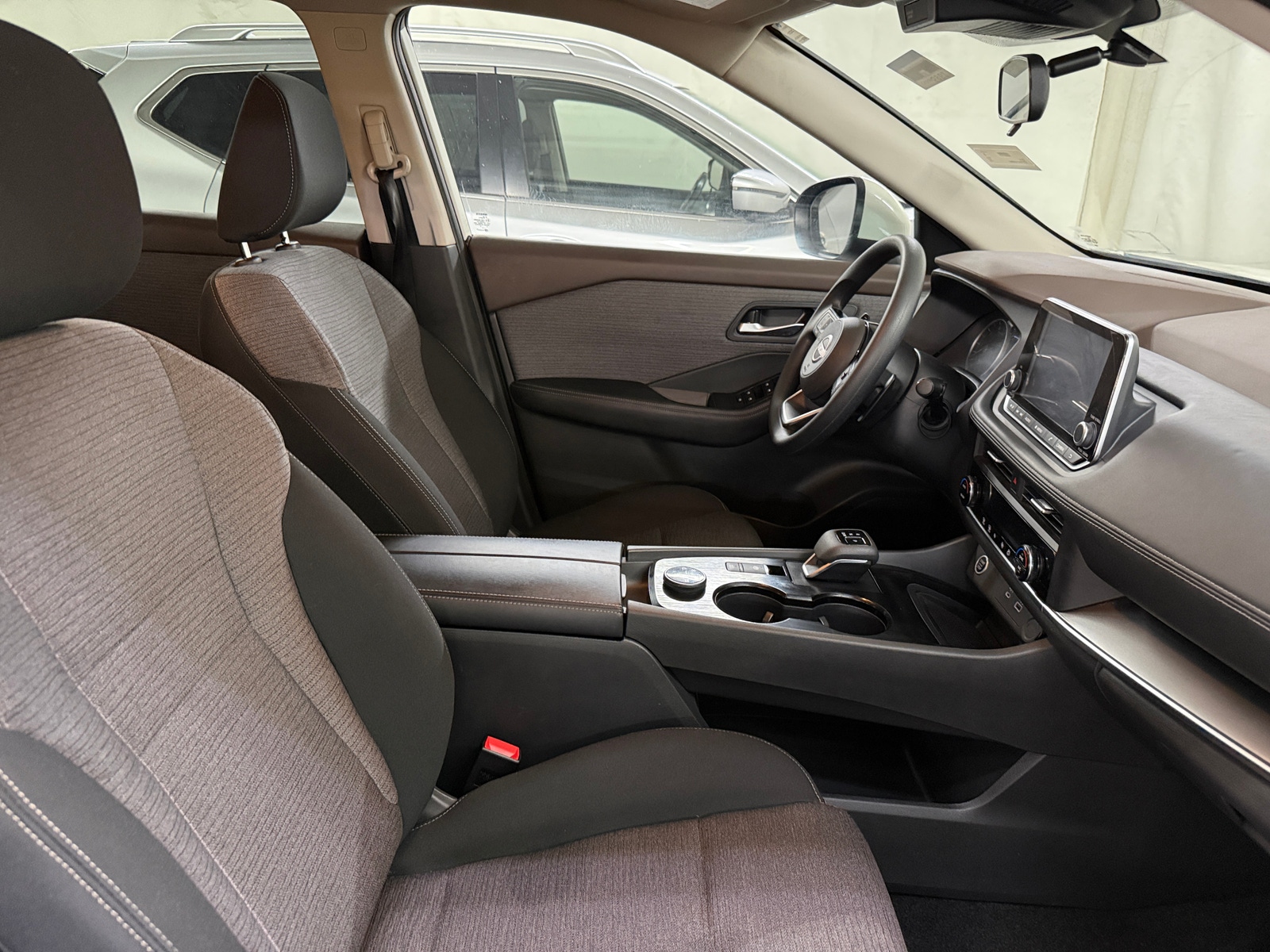 Thumbnail: 2023 Nissan Rogue - 2
