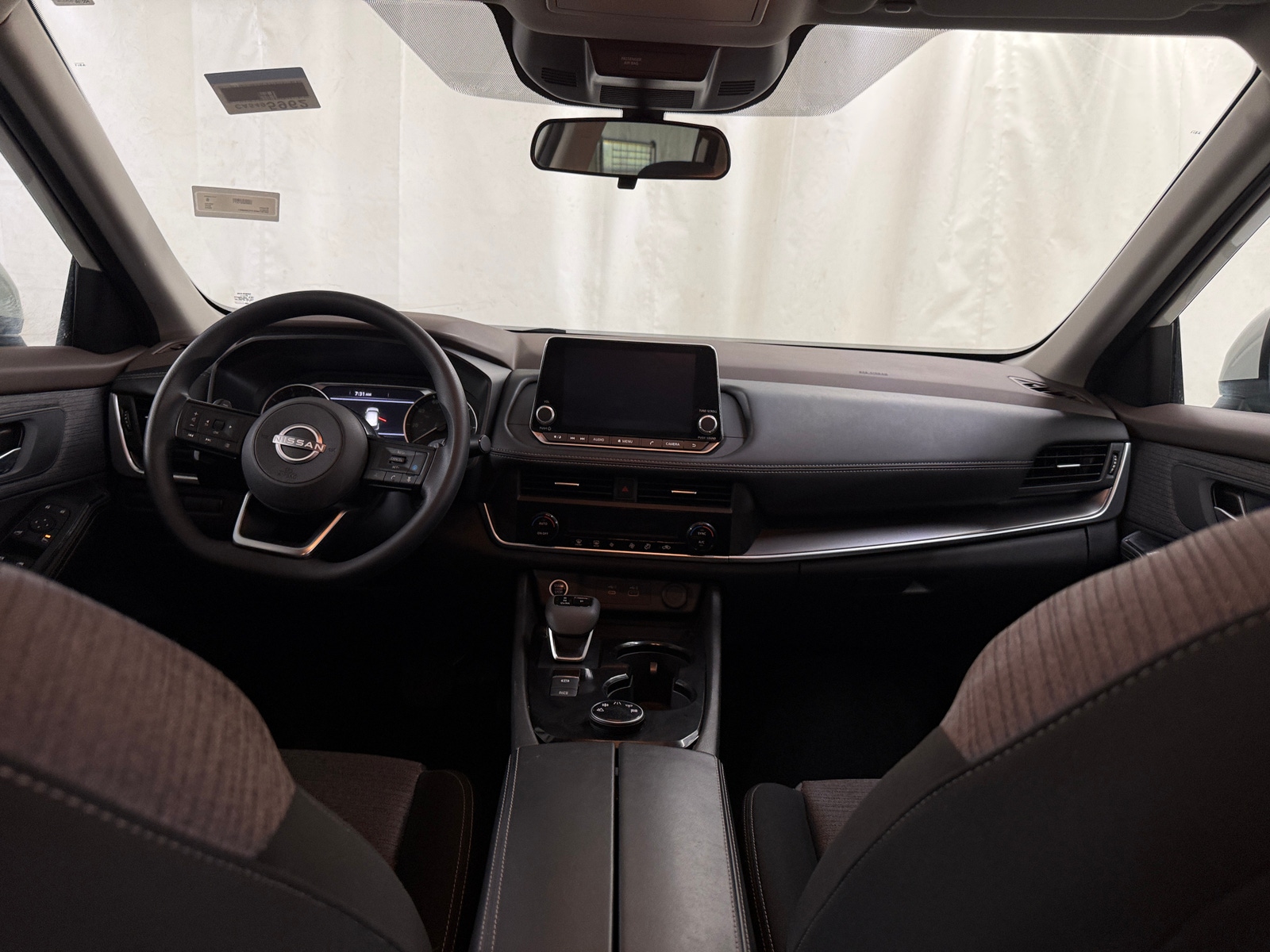 Thumbnail: 2023 Nissan Rogue - 3