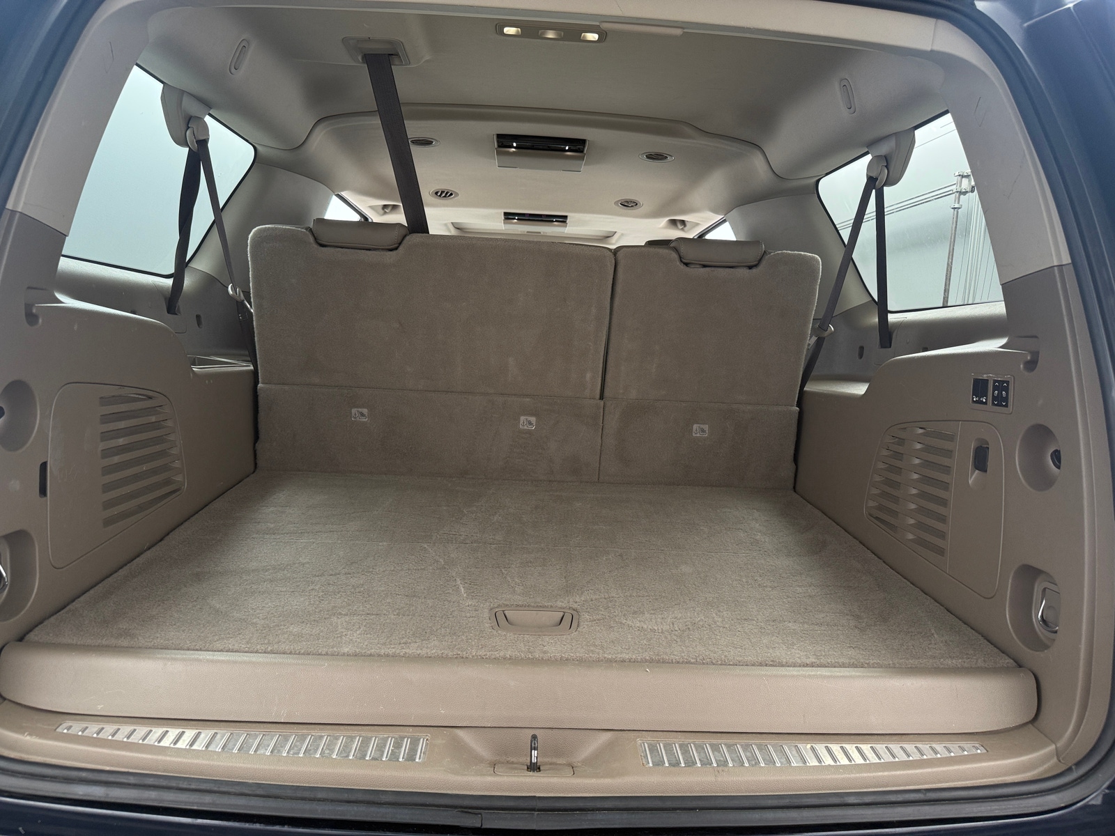 Thumbnail: 2019 Chevrolet Suburban - 6