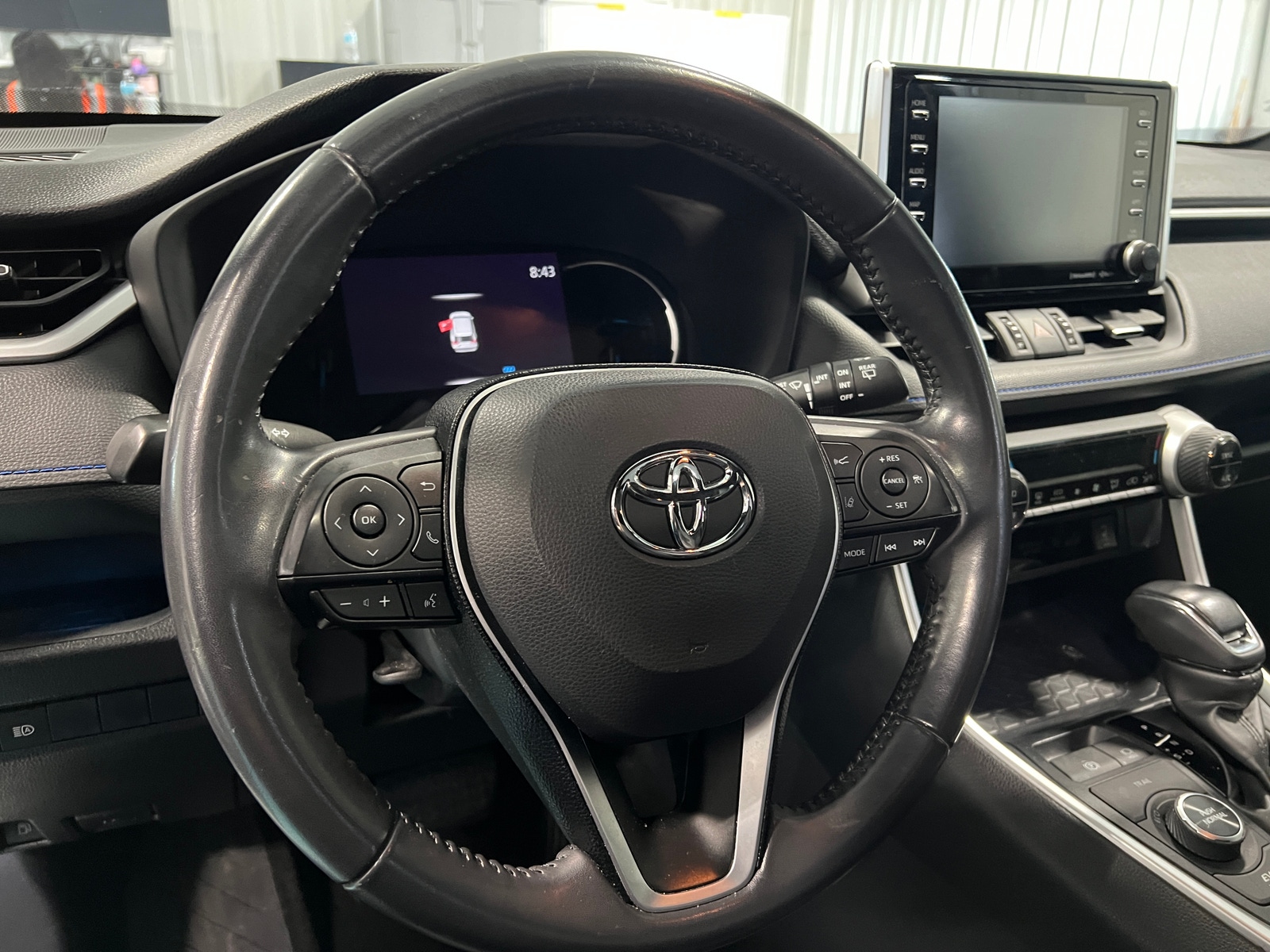 Thumbnail: 2019 Toyota RAV4 - 4
