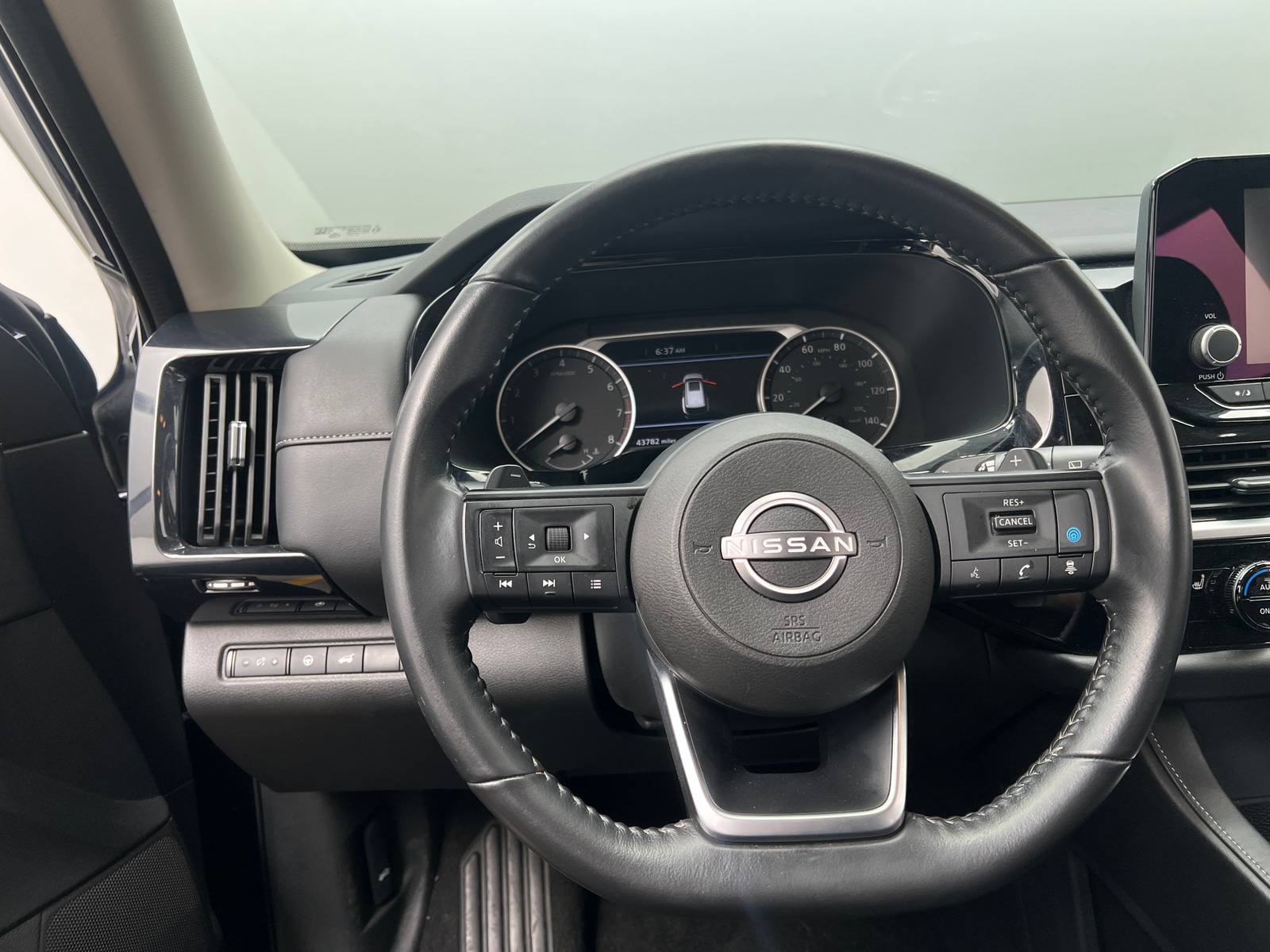 Thumbnail: 2025 Nissan Pathfinder - 5