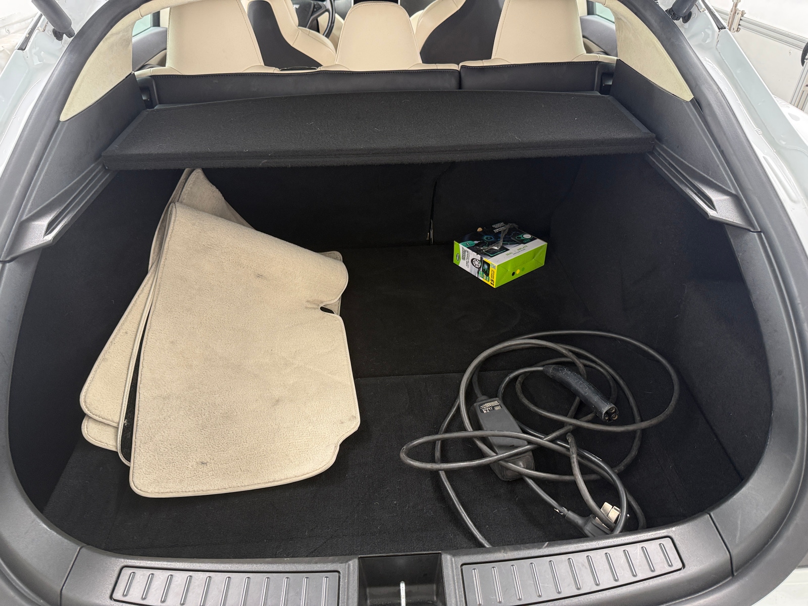 Thumbnail: 2018 Tesla Model S - 6