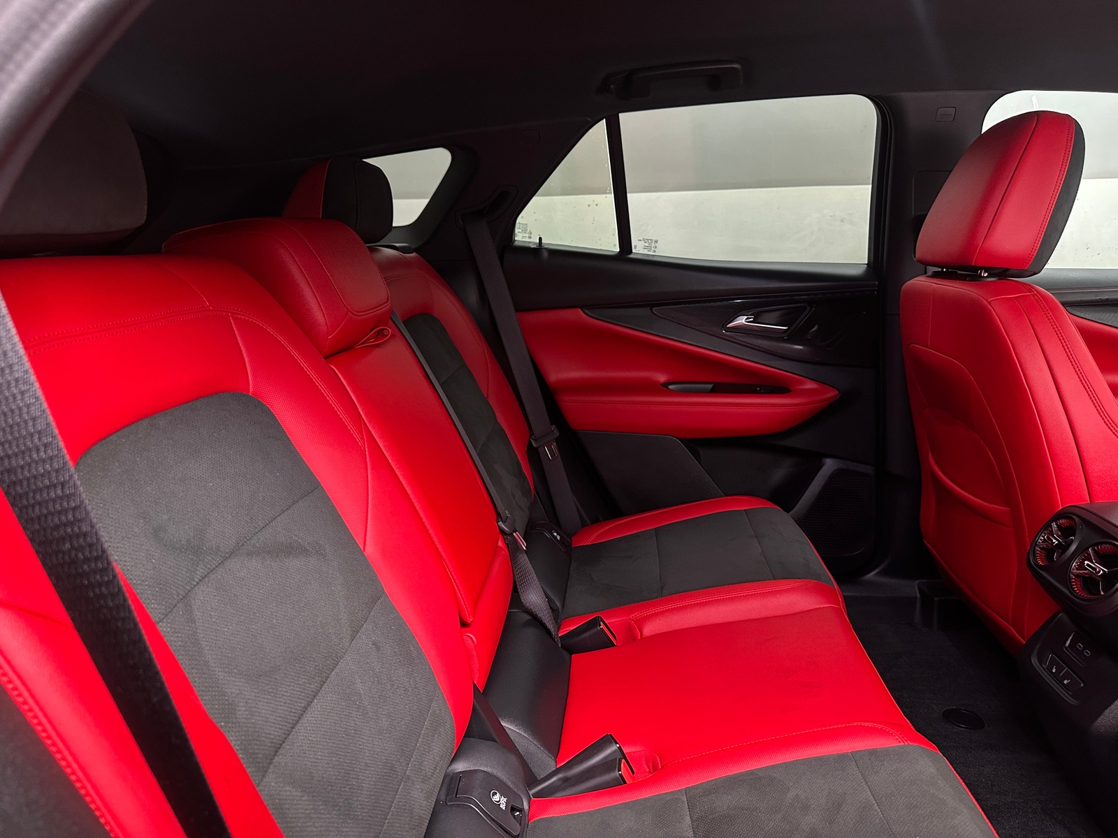 Thumbnail: 2024 Chevrolet Blazer EV - 6