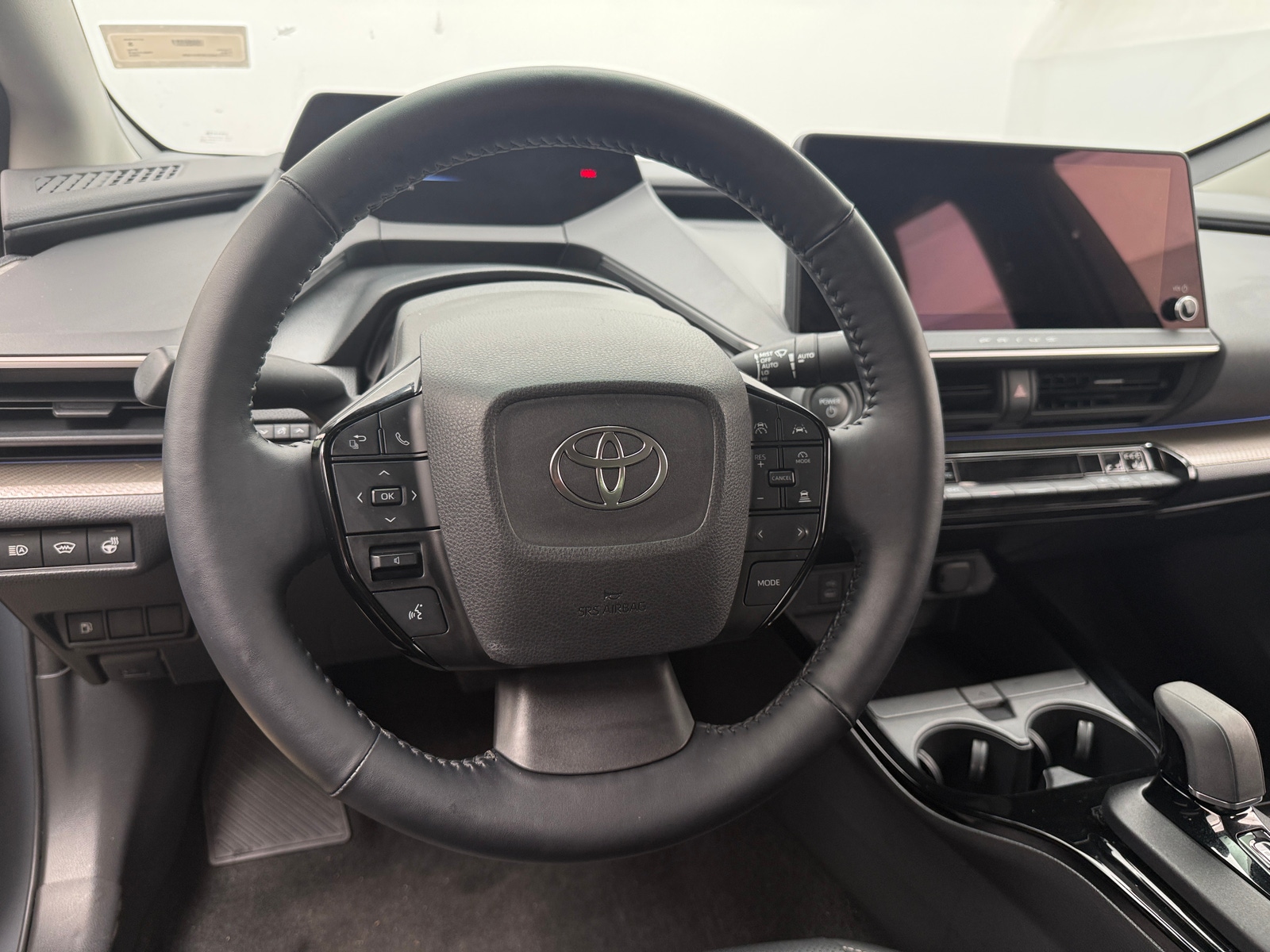 Thumbnail: 2024 Toyota Prius - 4