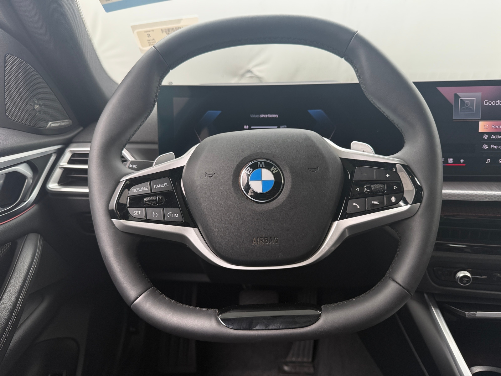 Thumbnail: 2026 BMW 4 Series - 4