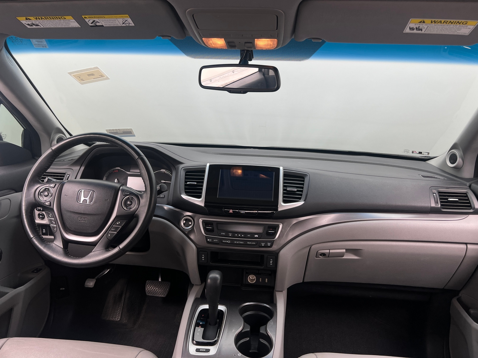 Thumbnail: 2017 Honda Pilot - 2