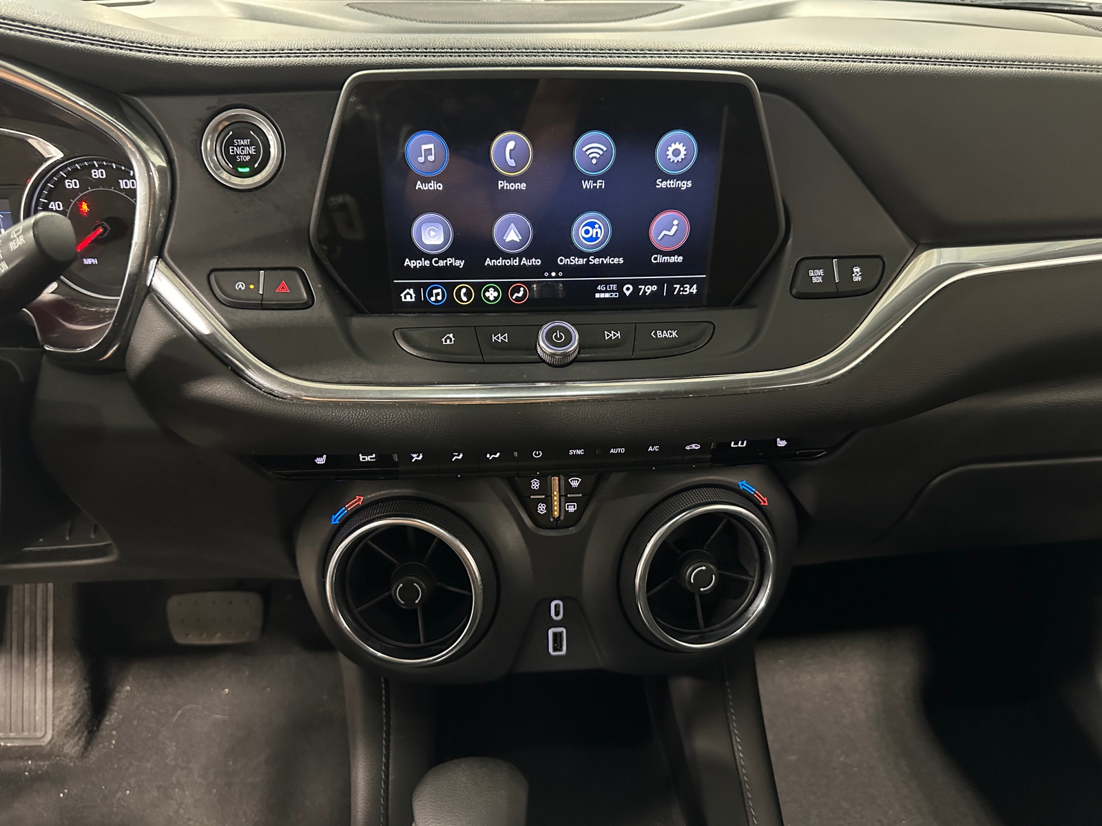Thumbnail: 2022 Chevrolet Blazer - 4