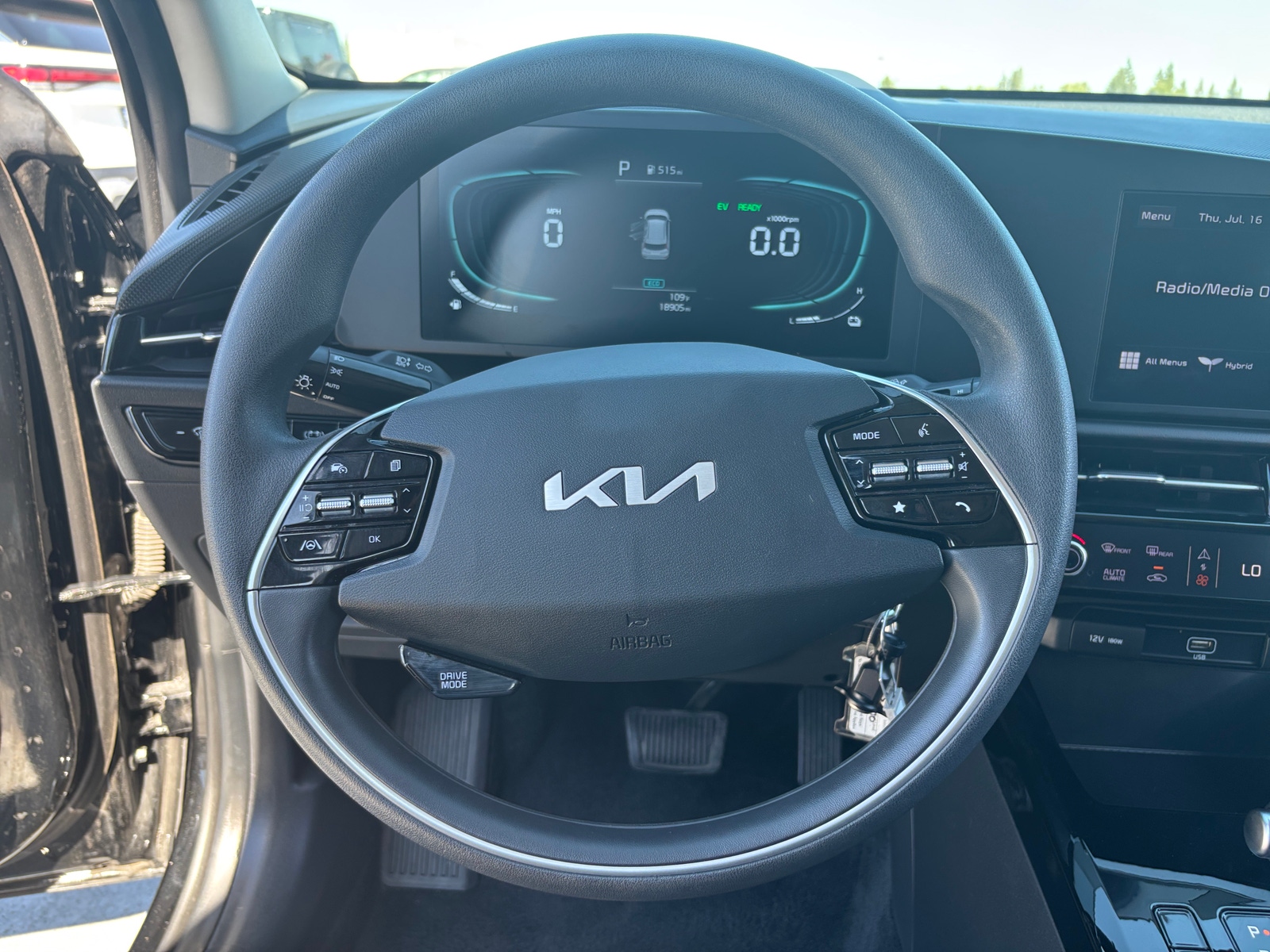 Thumbnail: 2026 Kia Niro - 5