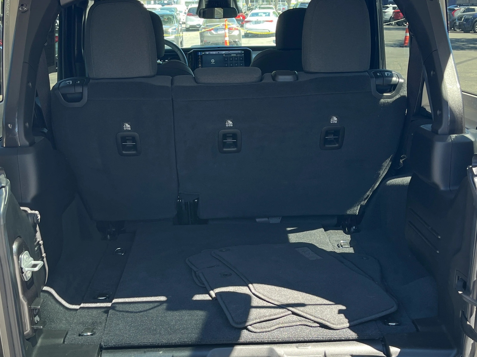 Thumbnail: 2025 Jeep Wrangler - 5