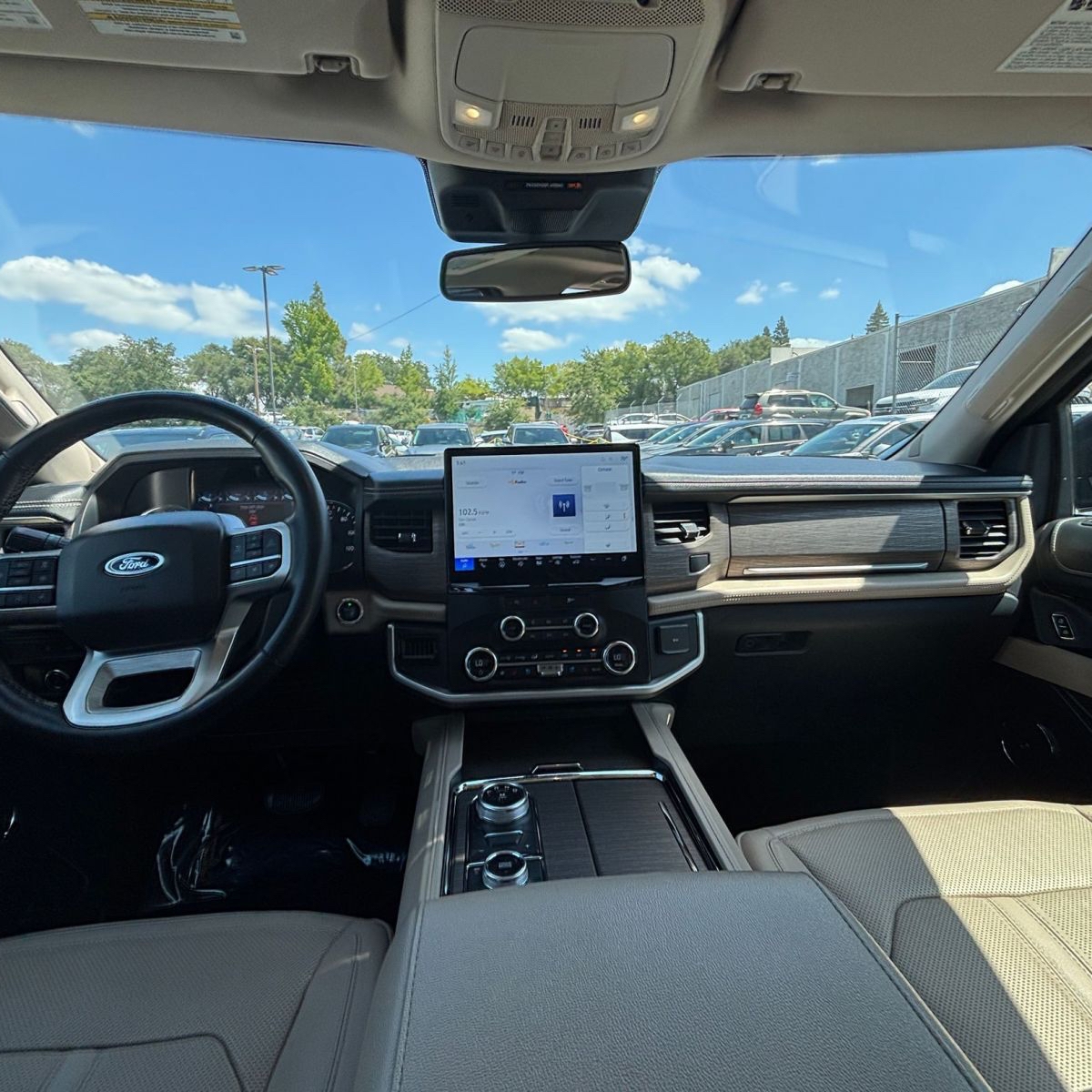 Thumbnail: 2024 Ford Expedition MAX - 3