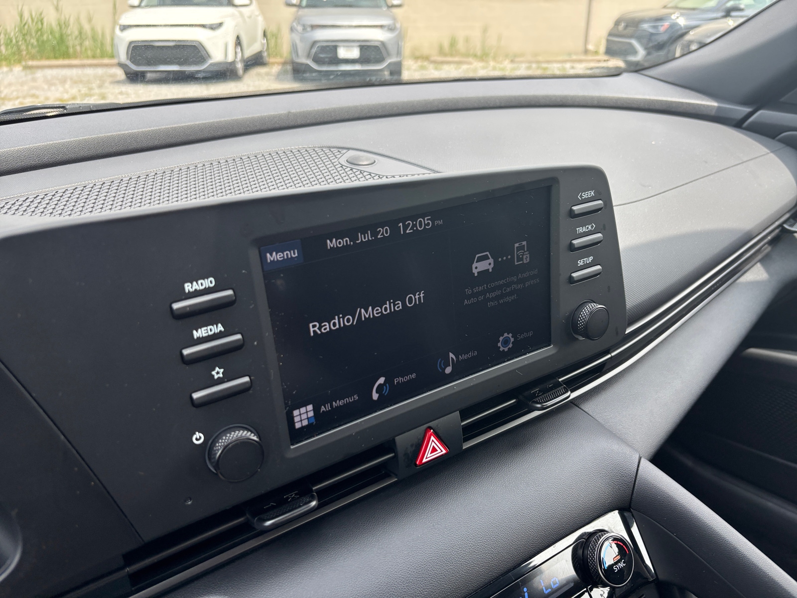 Thumbnail: 2026 Hyundai Elantra - 4